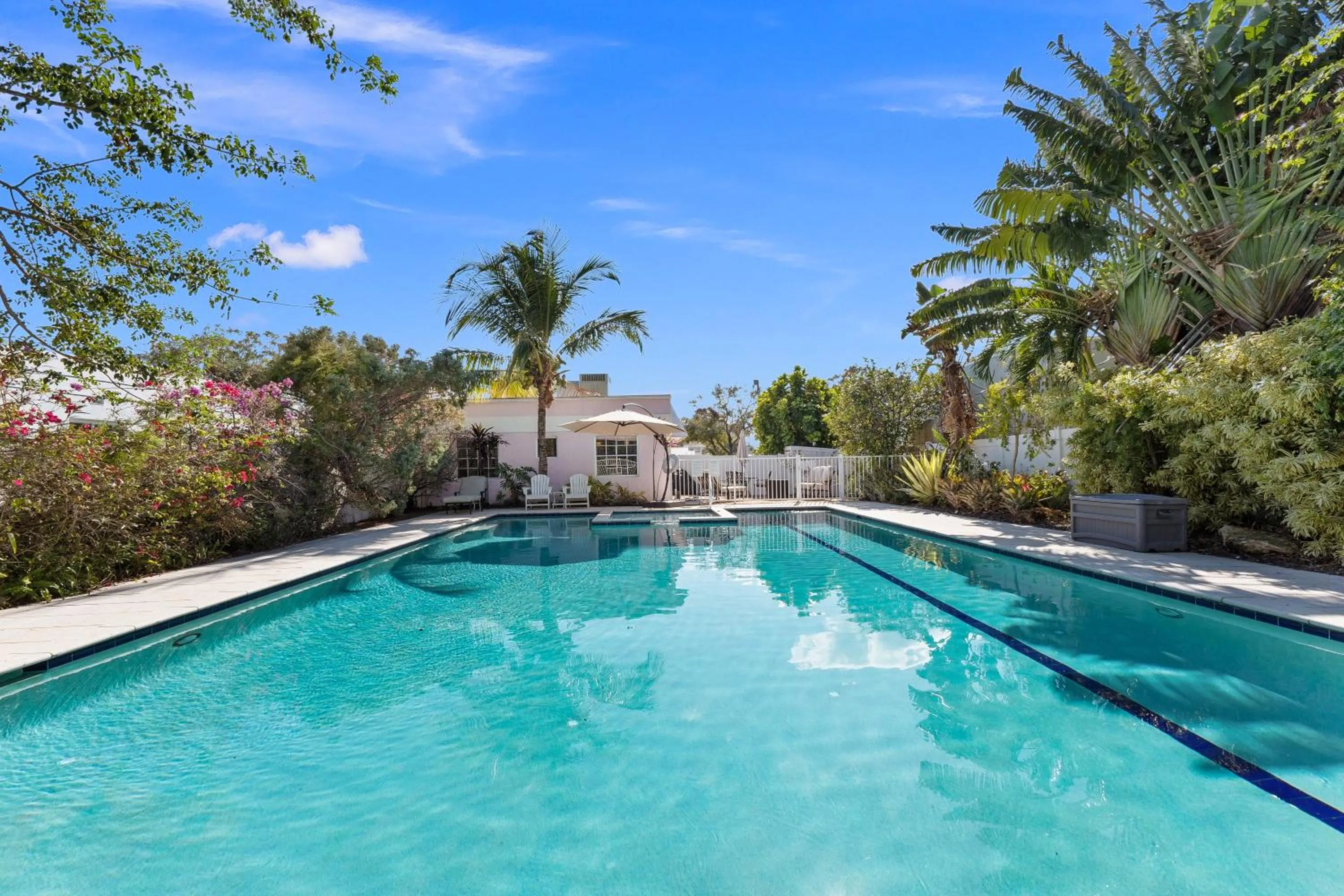 Pool view in Old Colorado Inn