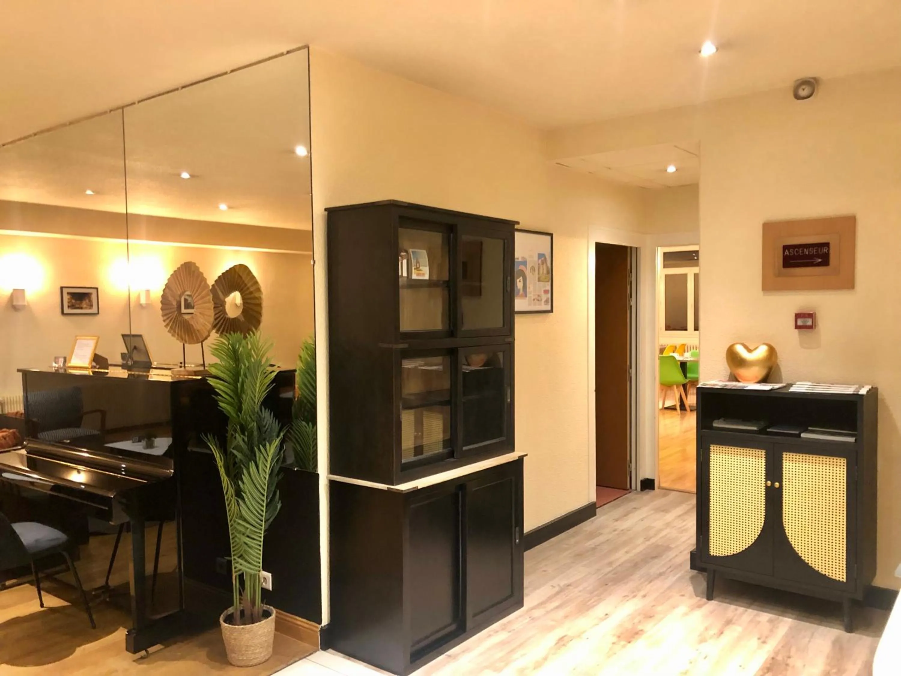 Living room in Hotel Le Progres