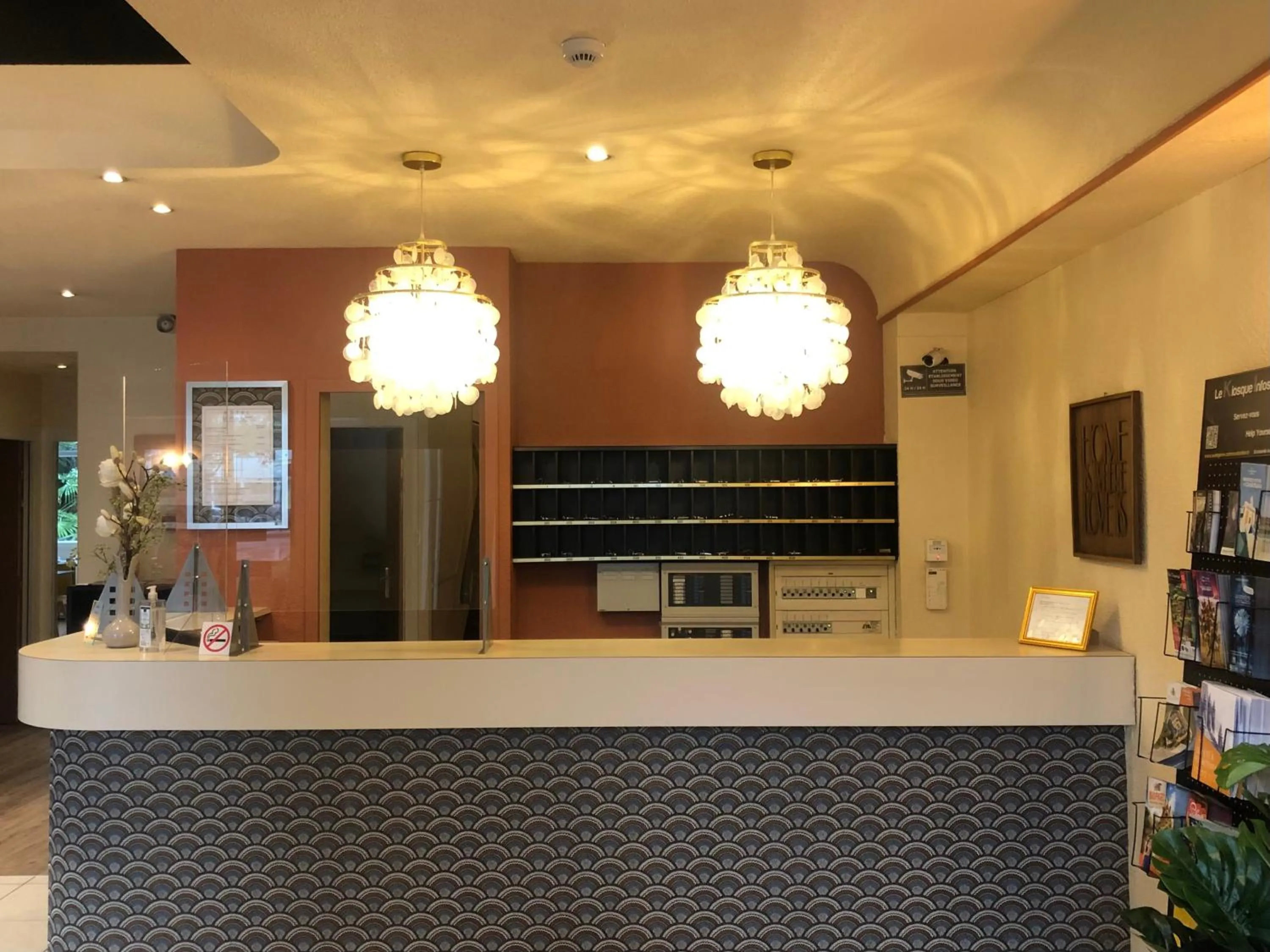 Lobby or reception in Hotel Le Progres