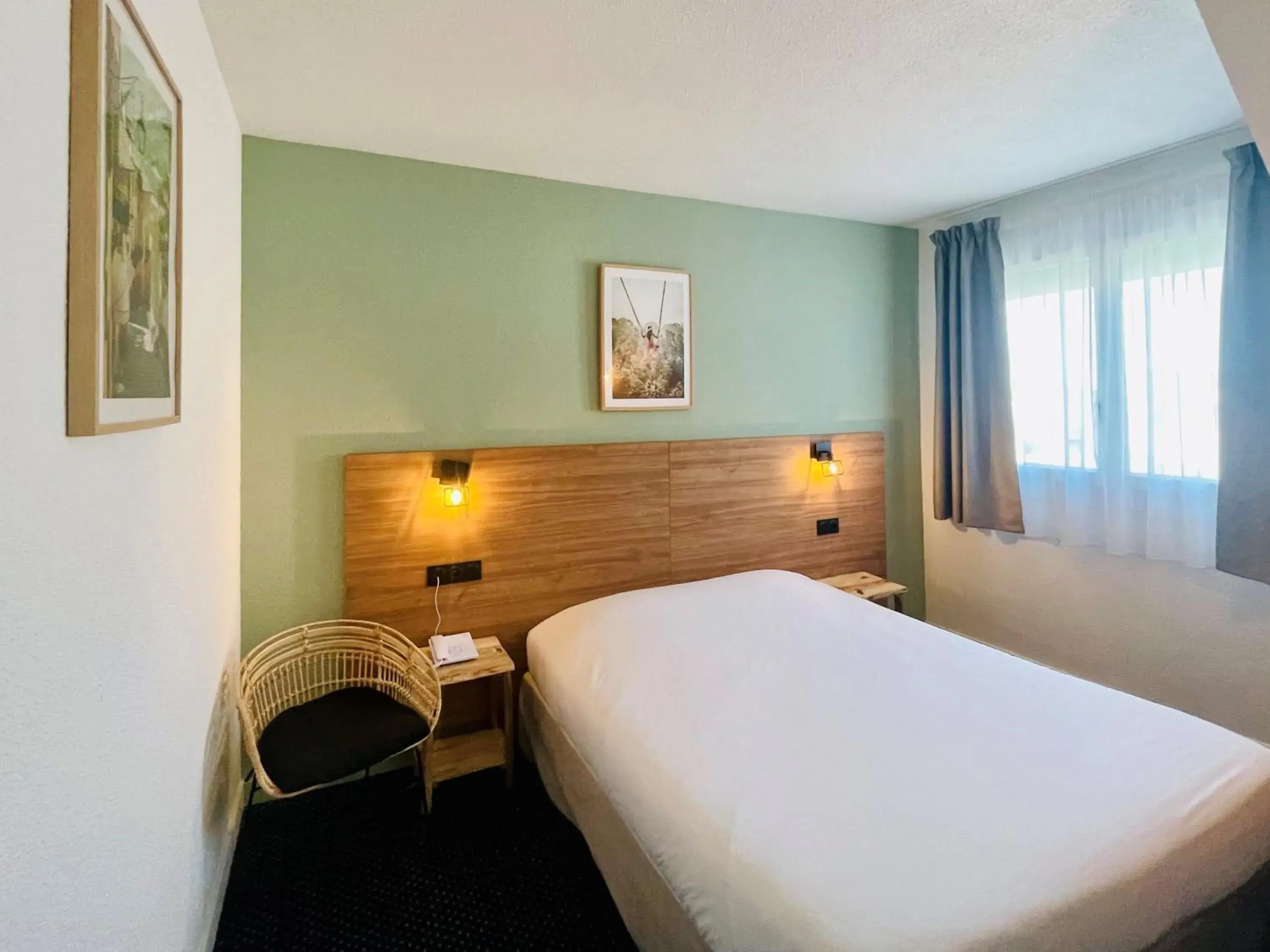 King Room with Garden View in Hotel Le Progres King Room with Garden View in Hotel Le Progres