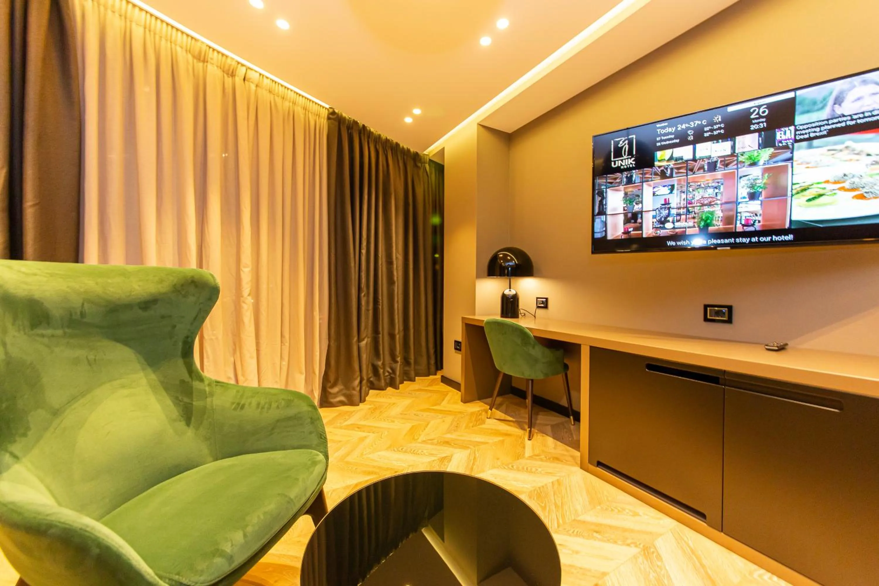 Bedroom in Hotel Unik