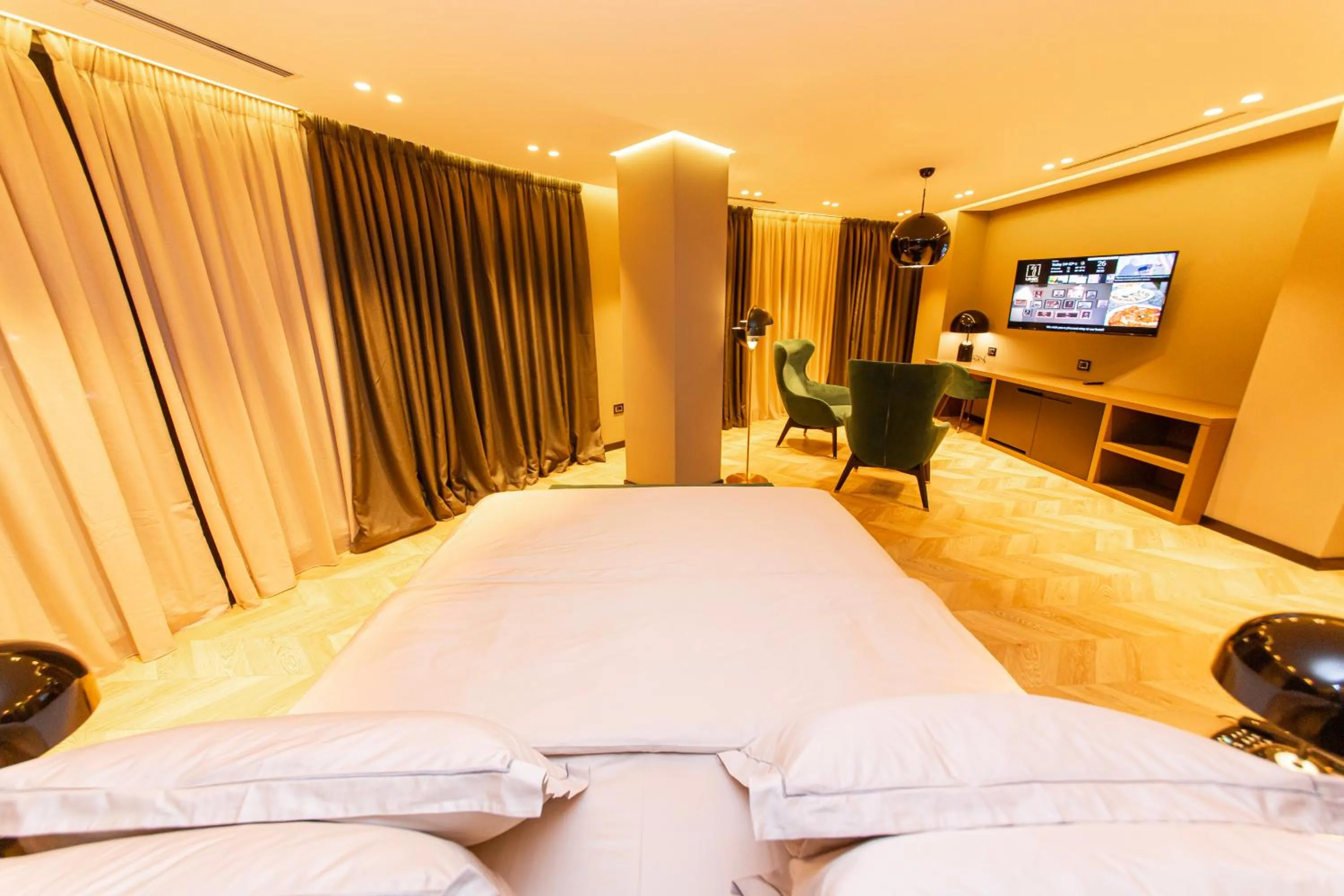 Photo of the whole room, Bed in Hotel Unik