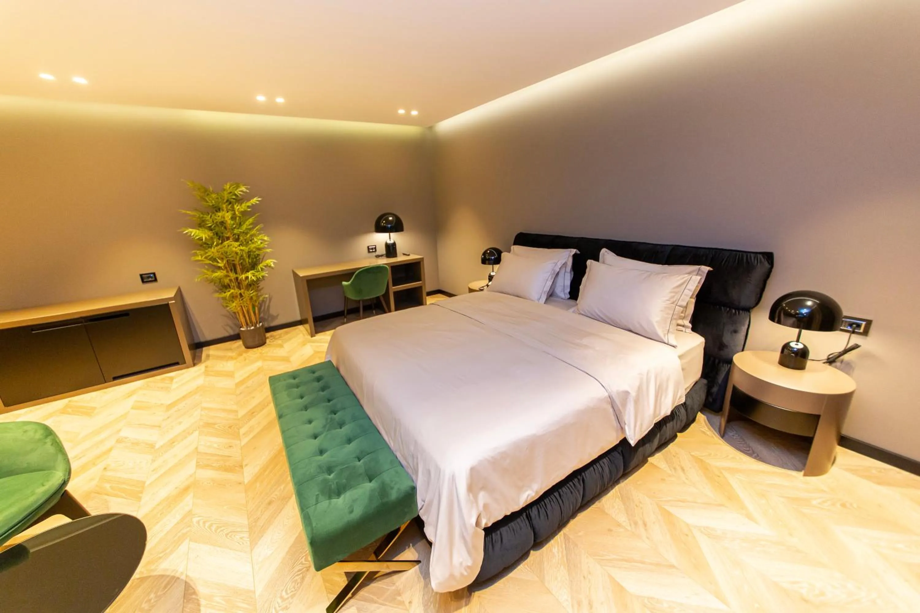 Photo of the whole room, Bed in Hotel Unik