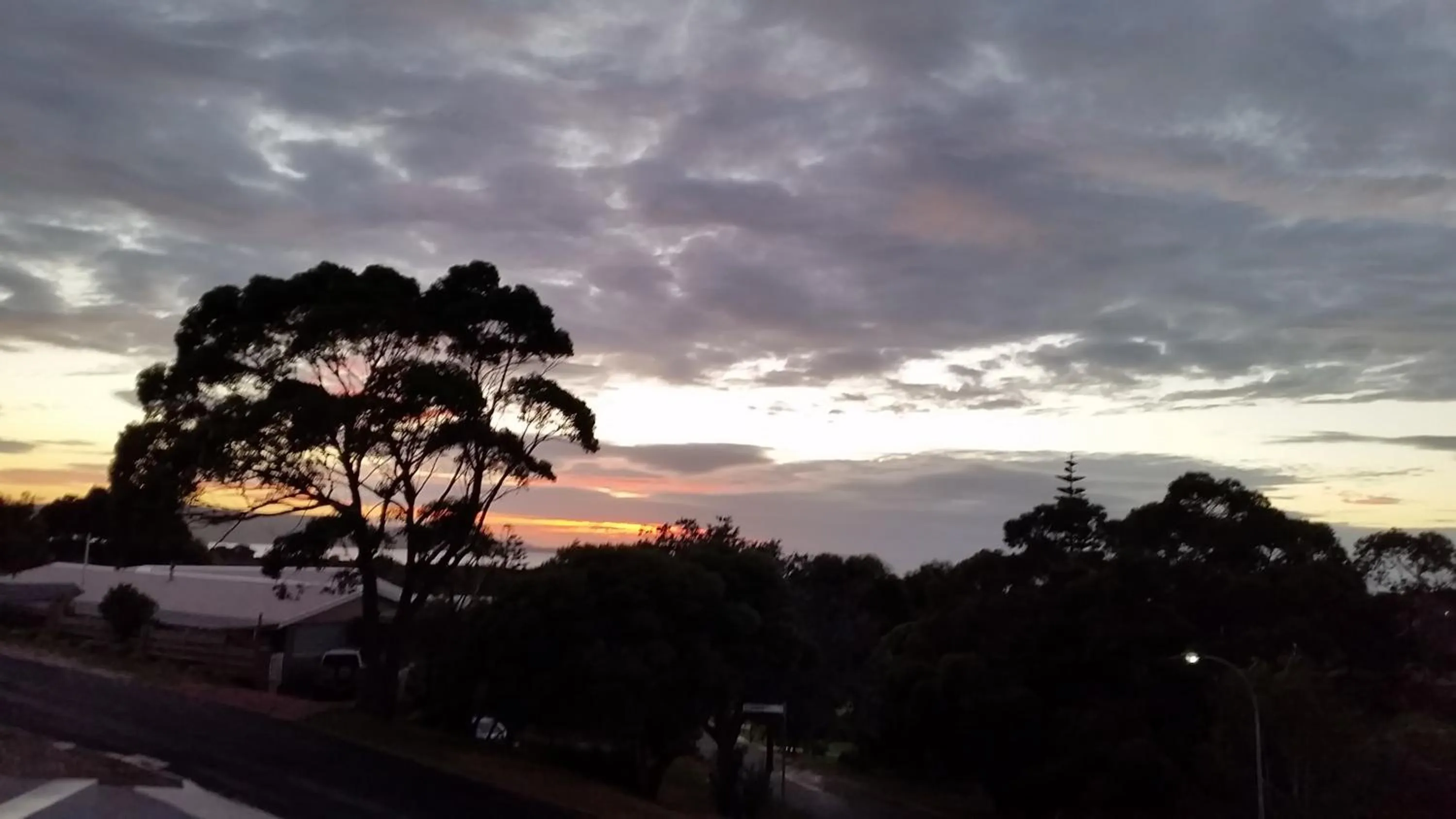 Property building in C'est La Vie Bed & Breakfast