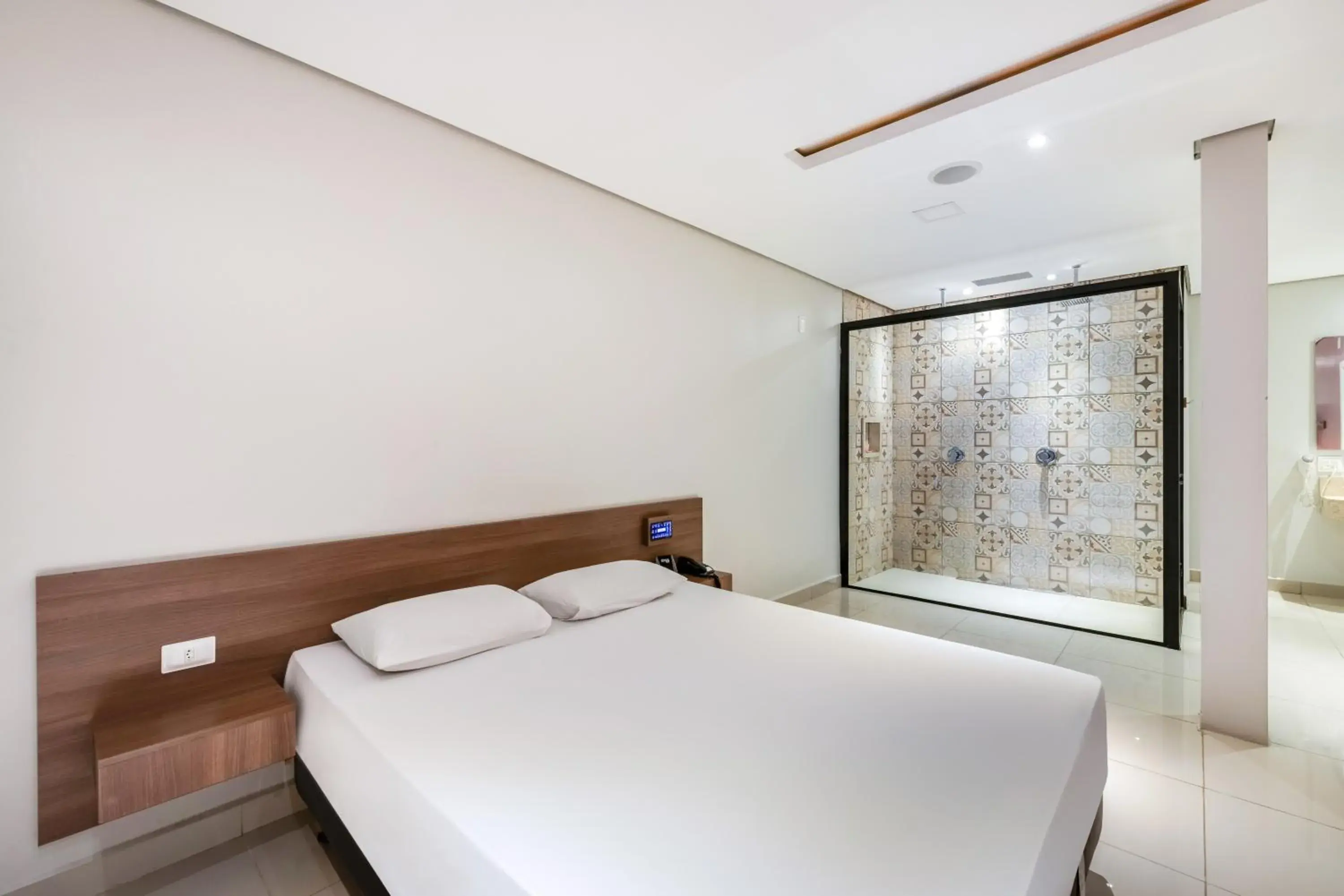 Double Room - single occupancy in Plaza Motel Double Room - single occupancy in Plaza Motel