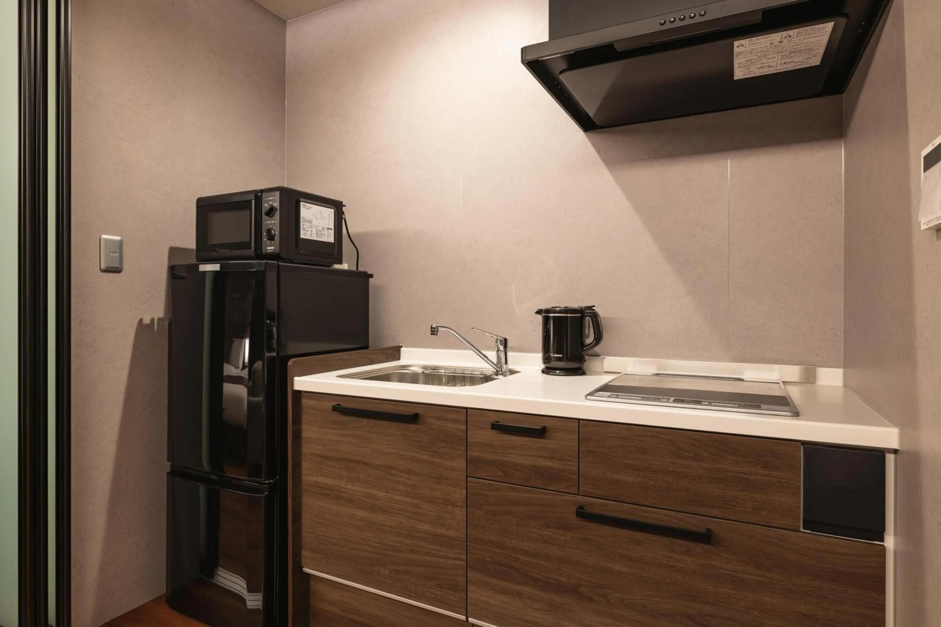 Kitchen or kitchenette in GRAND BASE Iolani