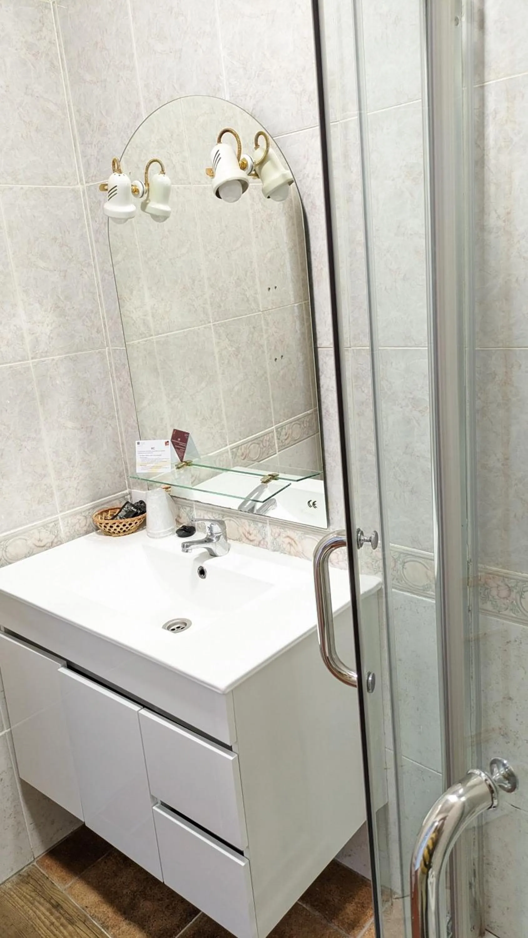 Bathroom in Hotel Las Palmeras by Vivere Stays