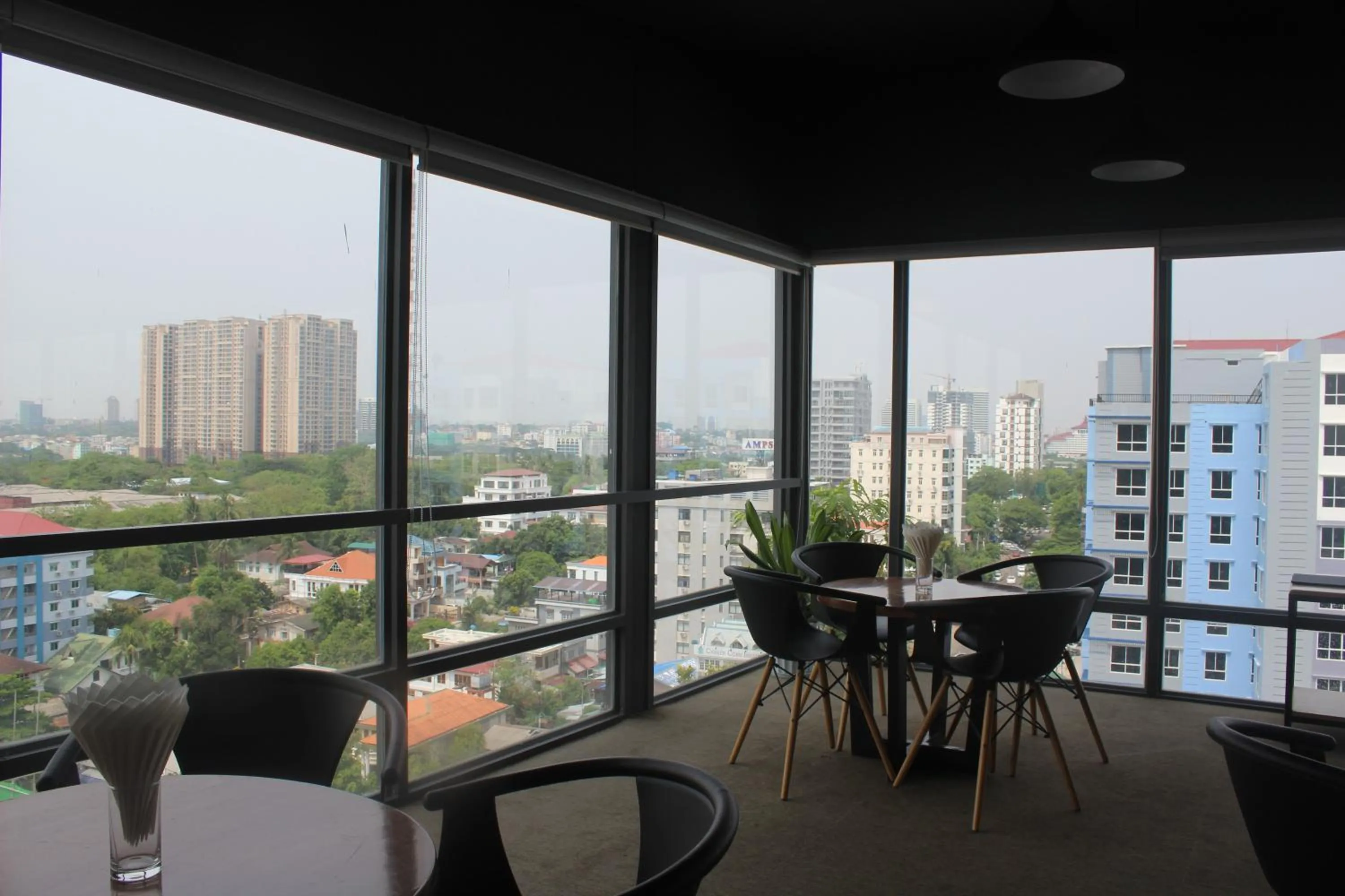 Myanandar Residence & Hotel