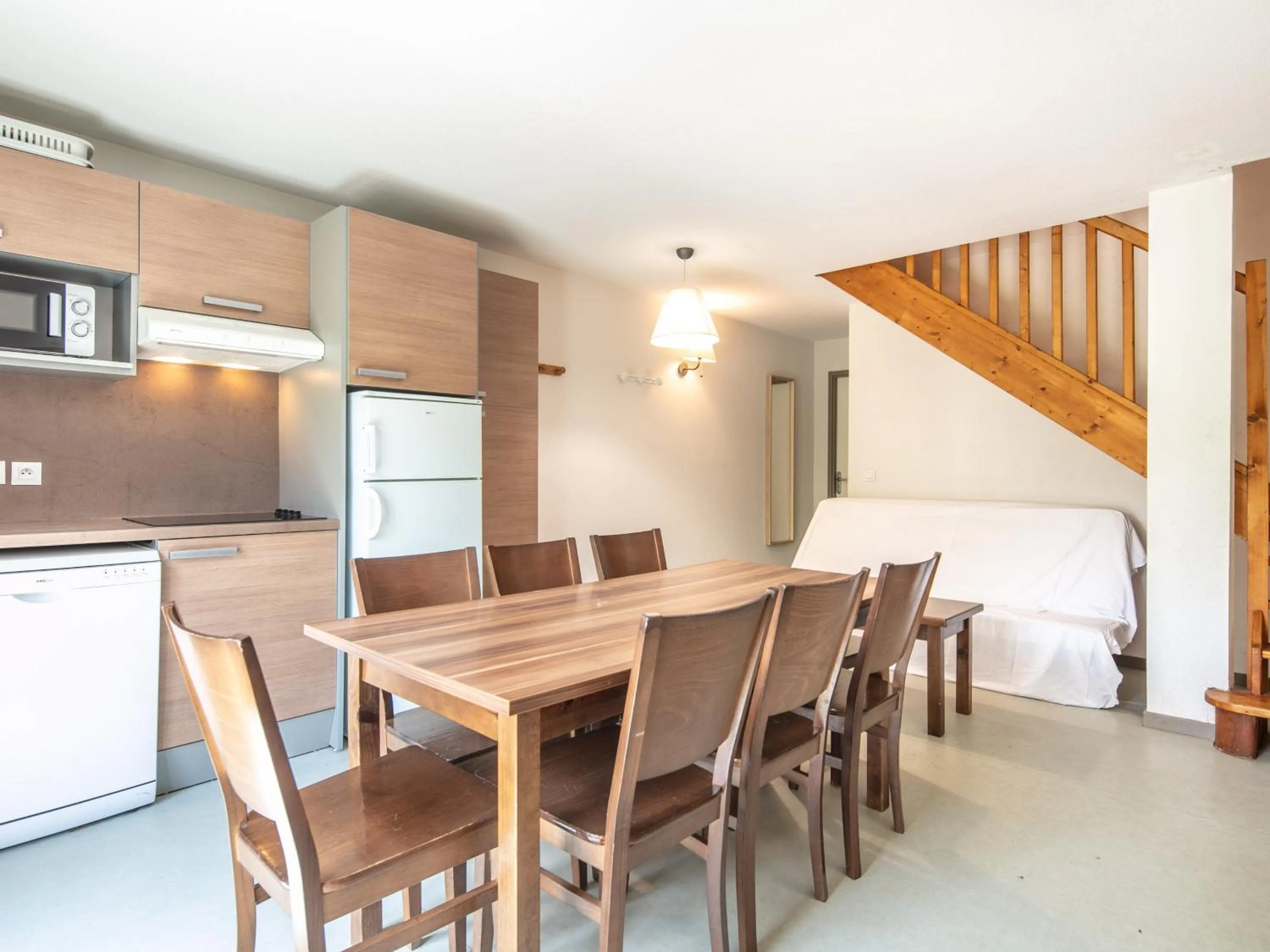 Kitchen or kitchenette in Vacancéole - Les Gentianes