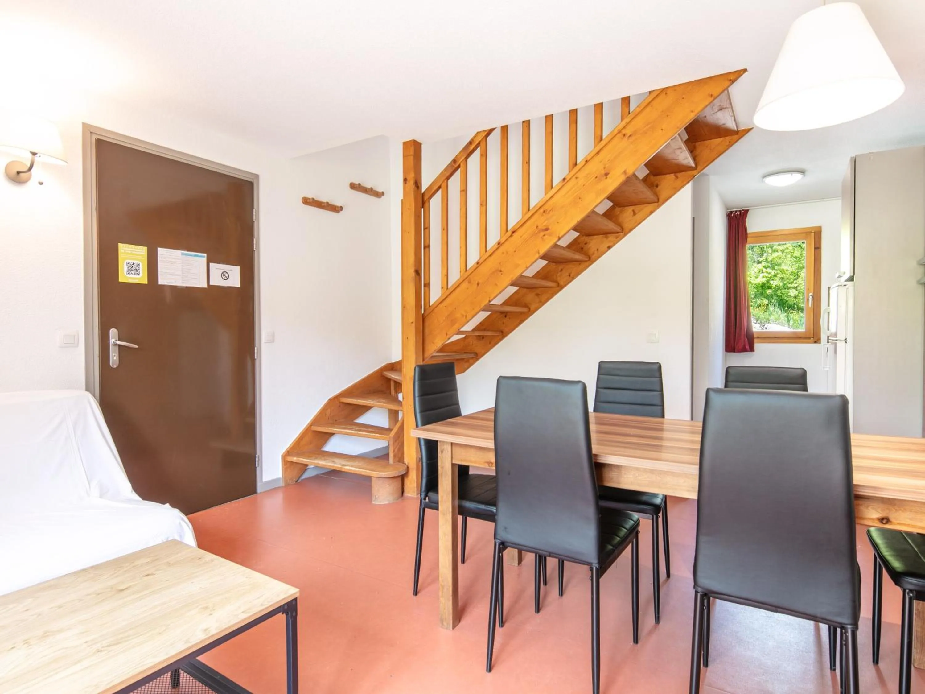 Dining area in Vacancéole - Les Gentianes