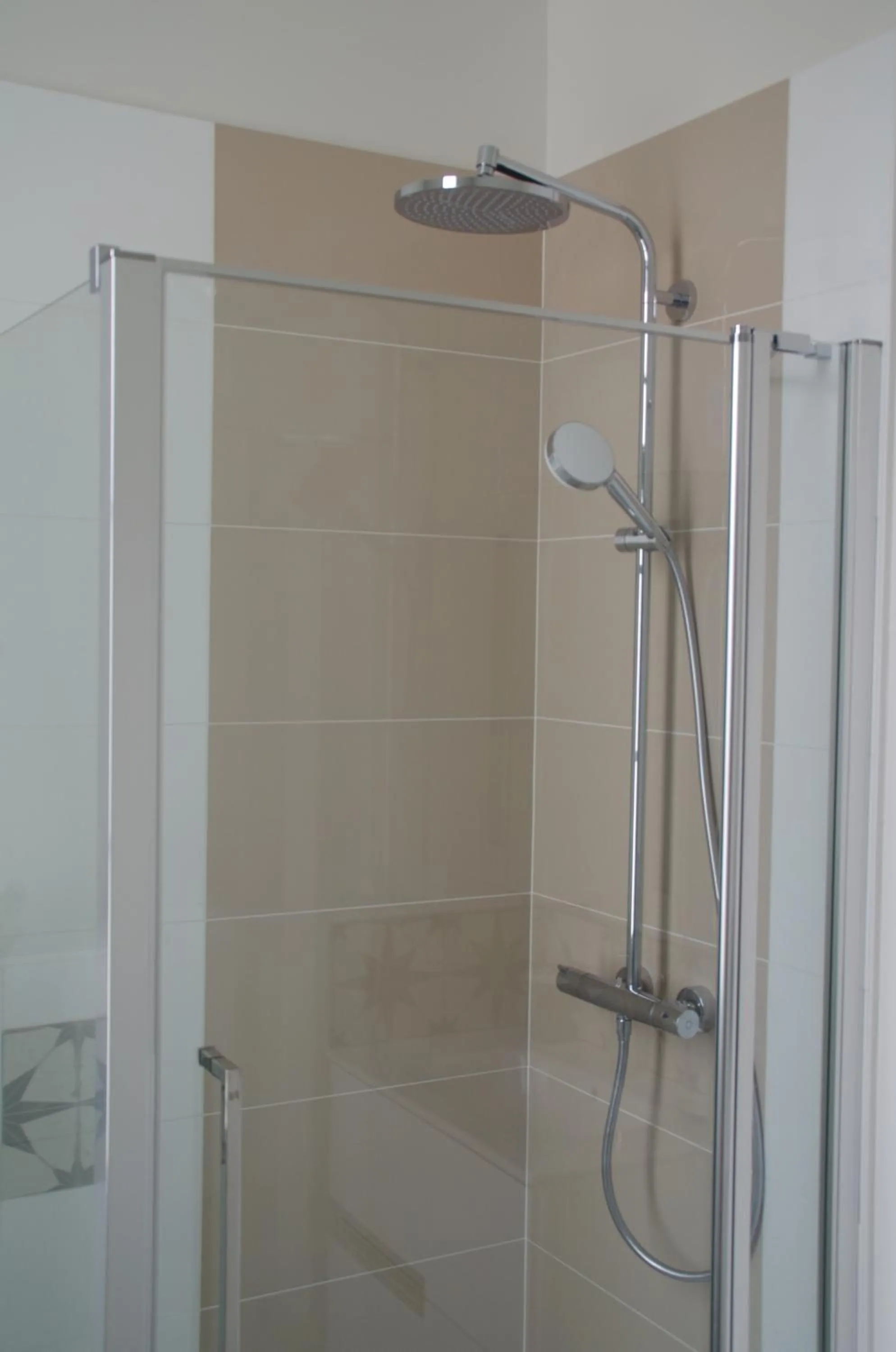 Bathroom in Maison Latour