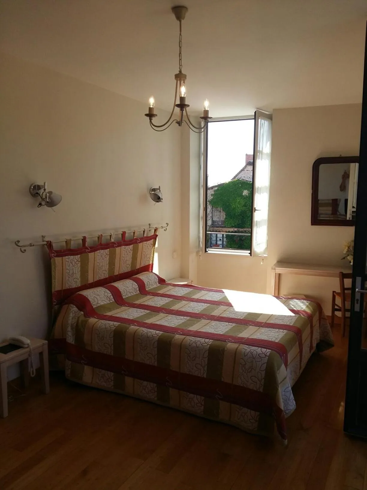 Bed in Le Relais de la Tour