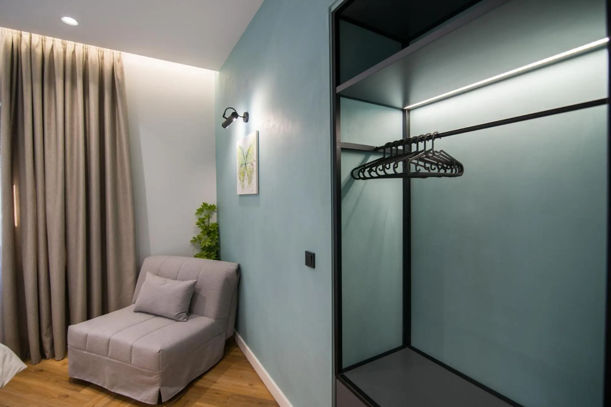 Seating area in Ederlezi Zoubourlou Aparthotel