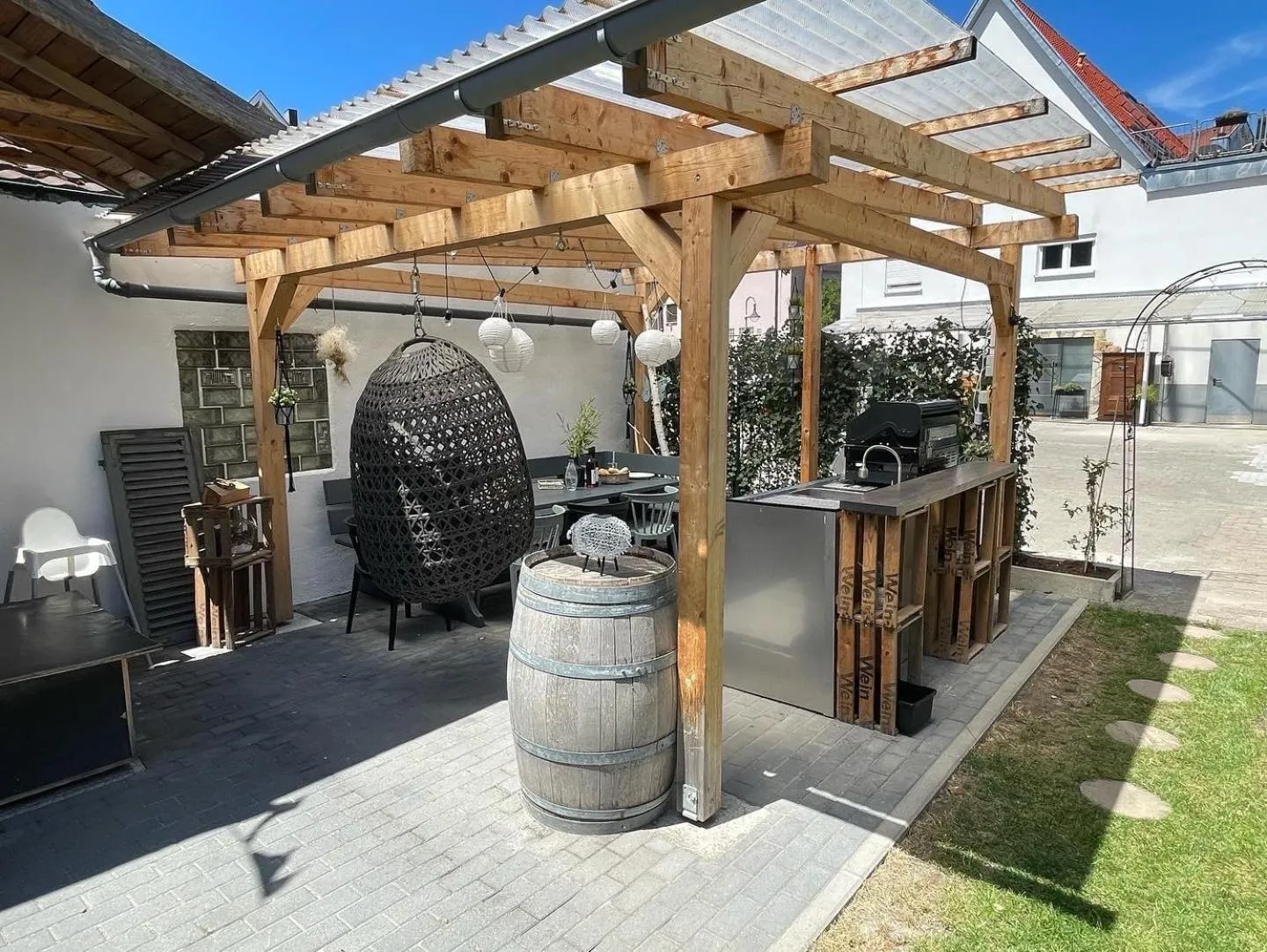 Patio in Sali Homes - GaesteHaus Lamm Obersulm