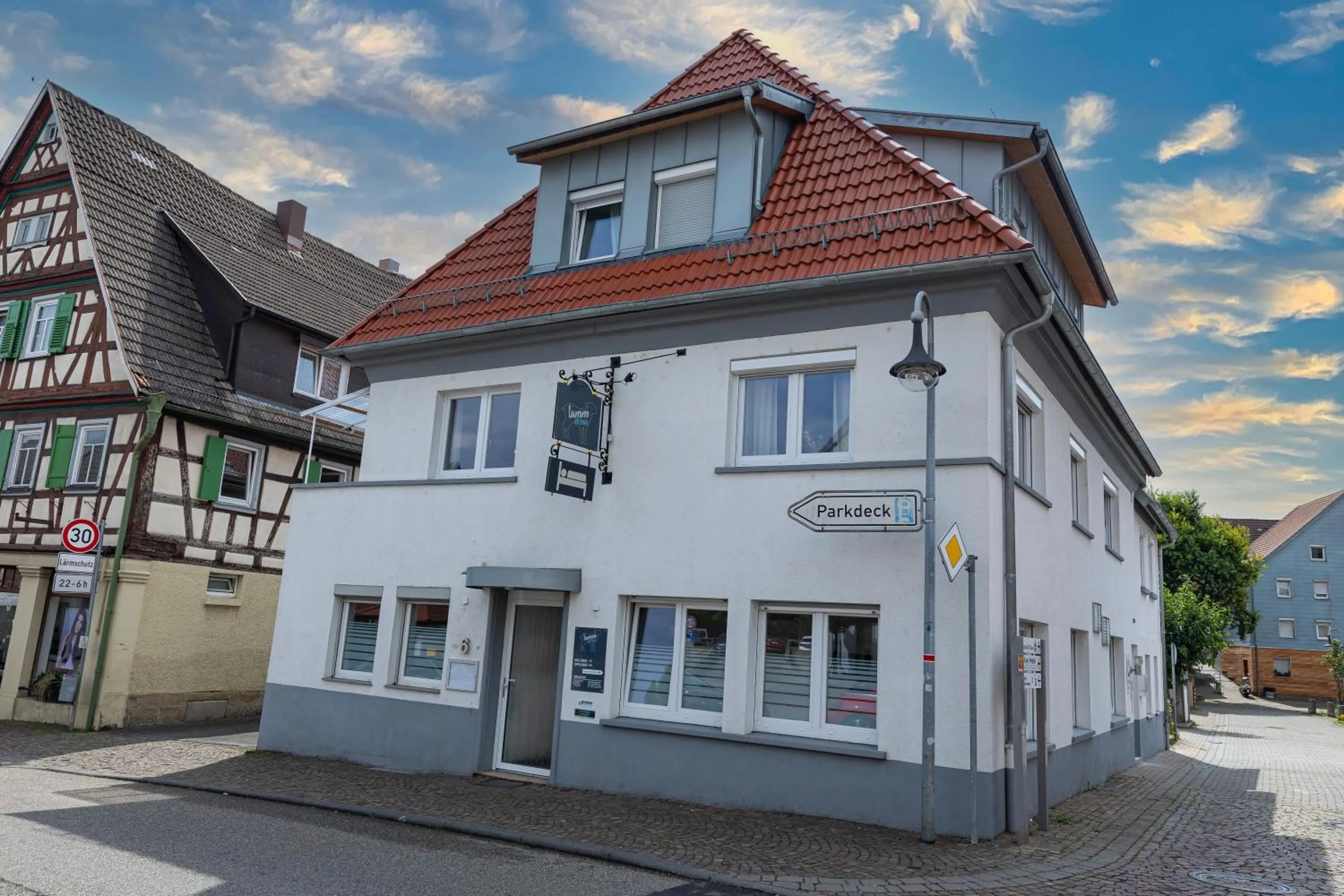 Property building in Sali Homes - GaesteHaus Lamm Obersulm