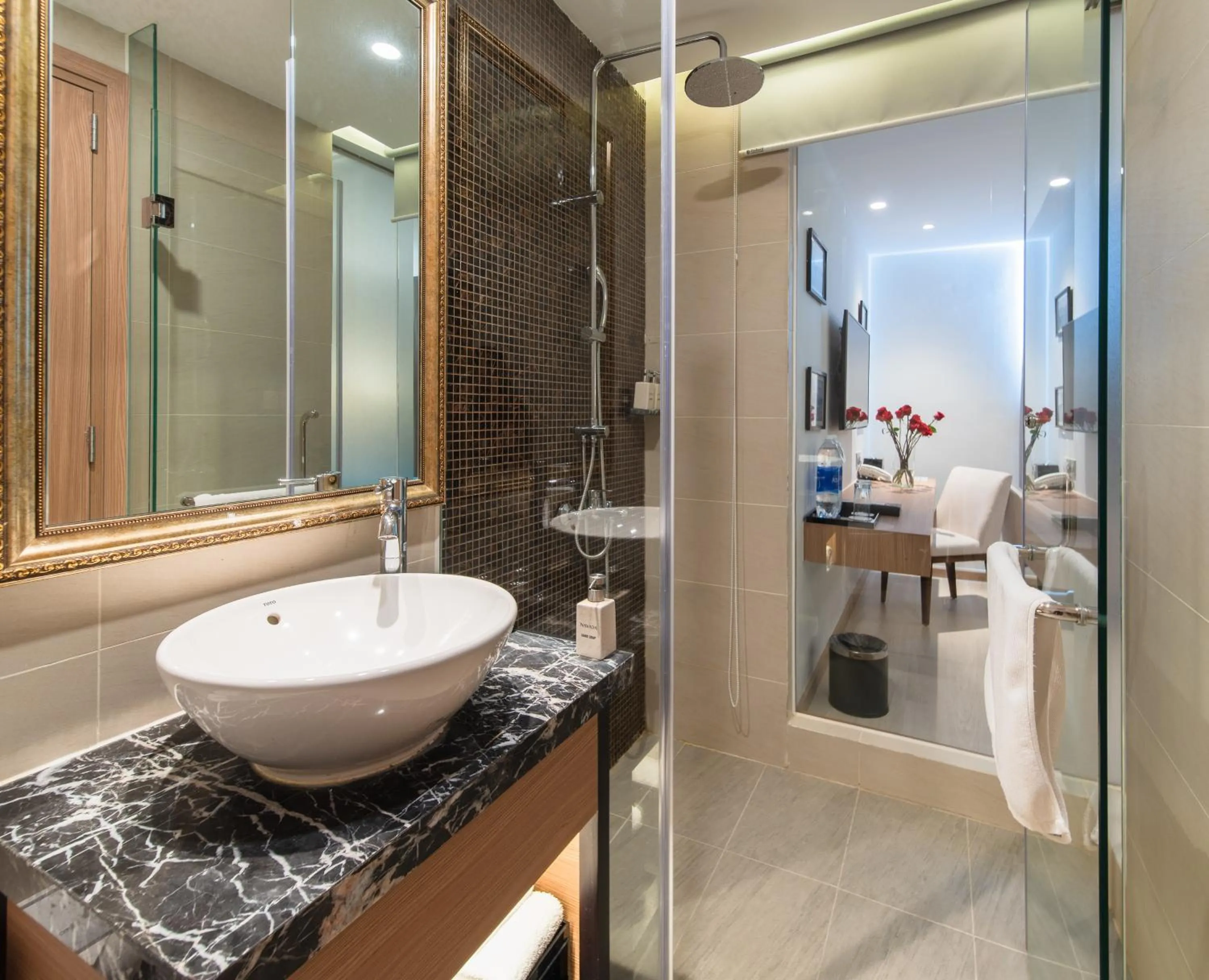 Shower in Navada Beach Hotel