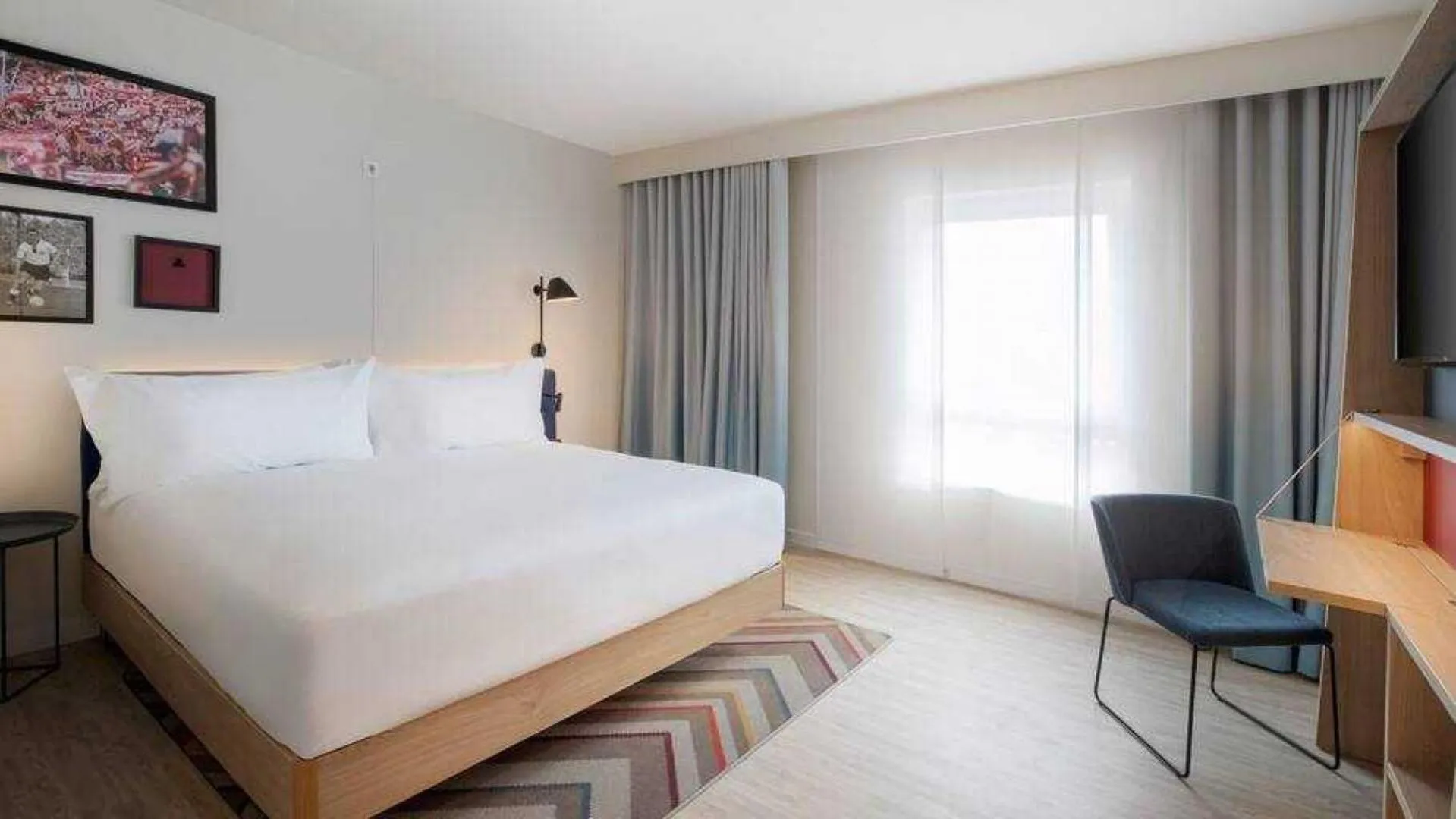 Bedroom, Bed in Hampton By Hilton Kaiserslautern