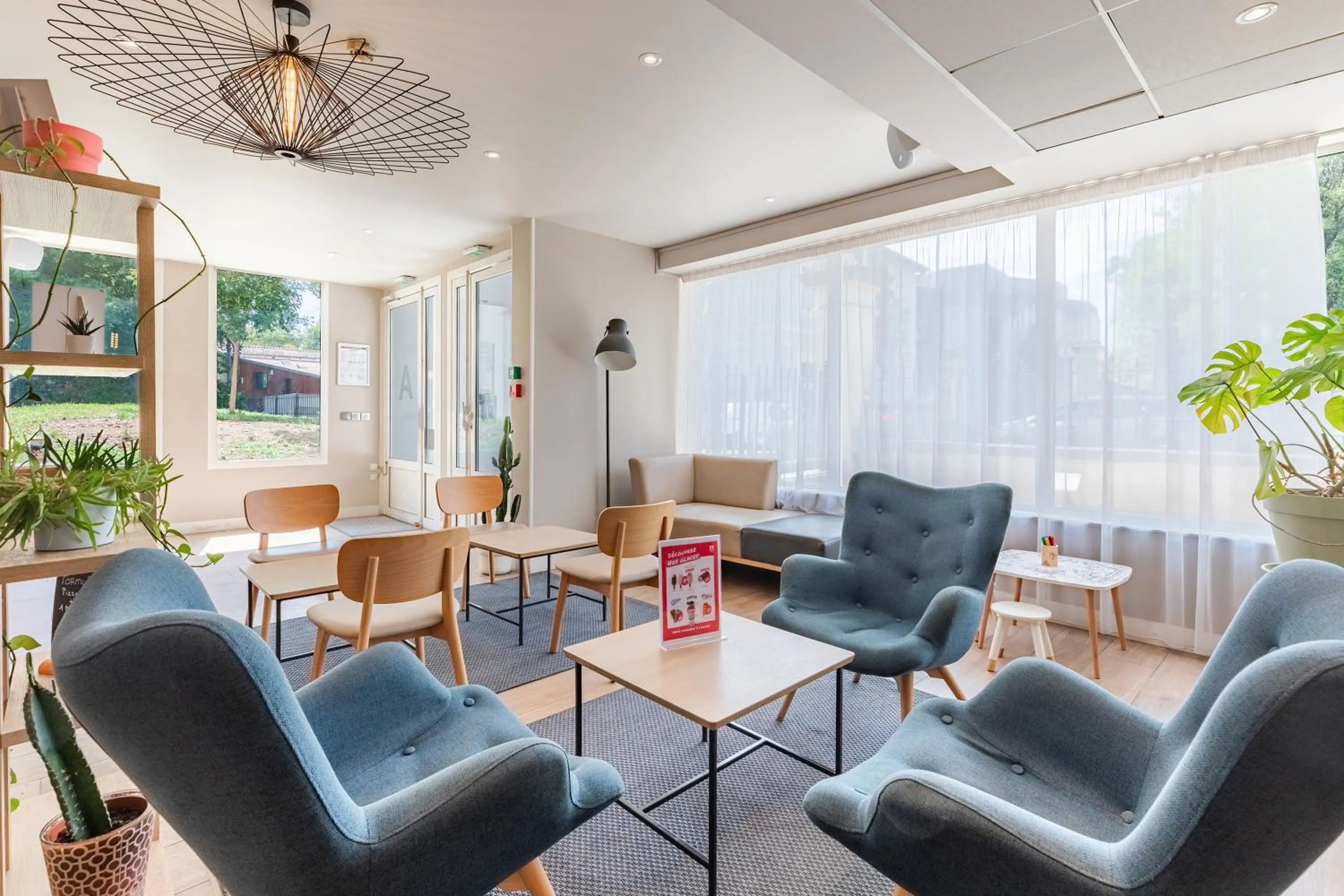 Lobby or reception in Appart'City Confort Montpellier Saint Roch