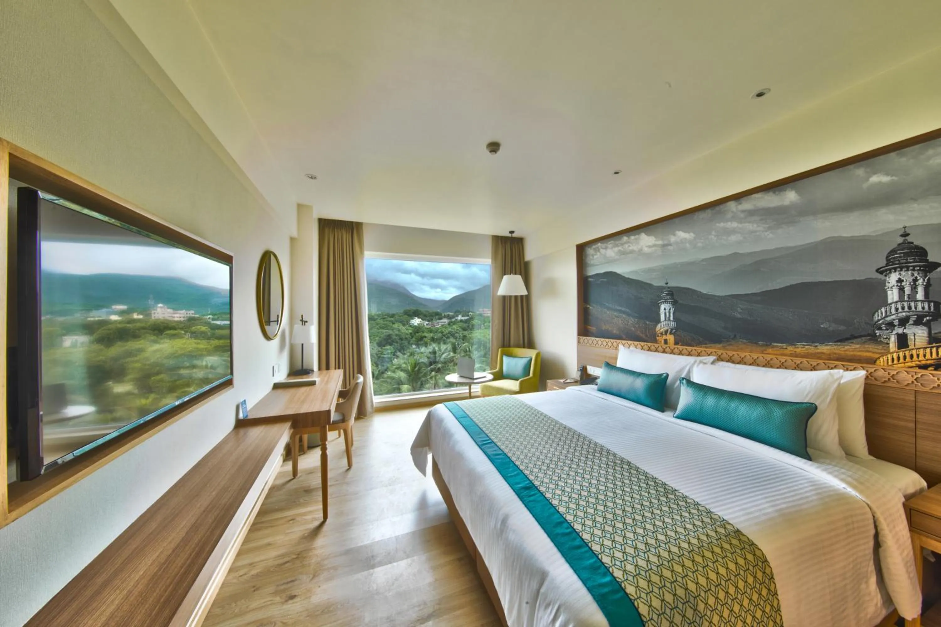 Photo of the whole room, Bed in Bellevue Sarovar Premiere Junagadh