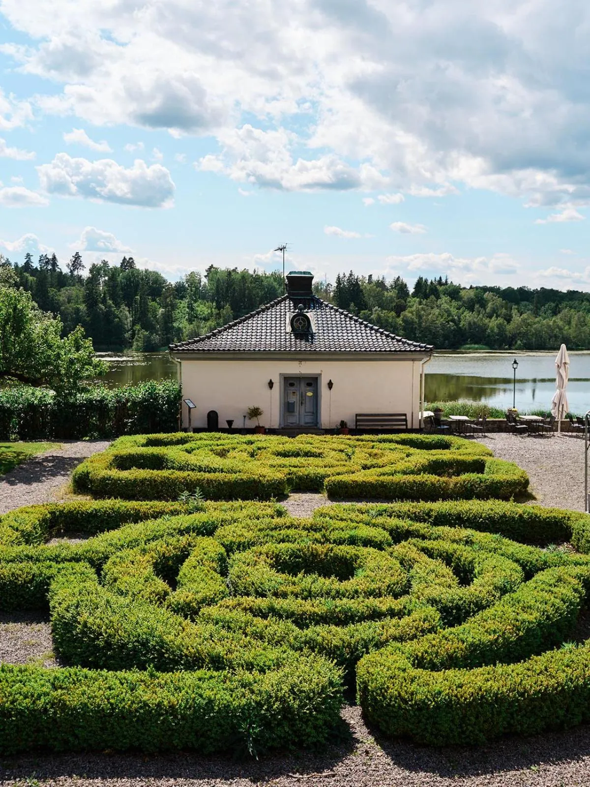 Property building in Öster Malma vandrarhem