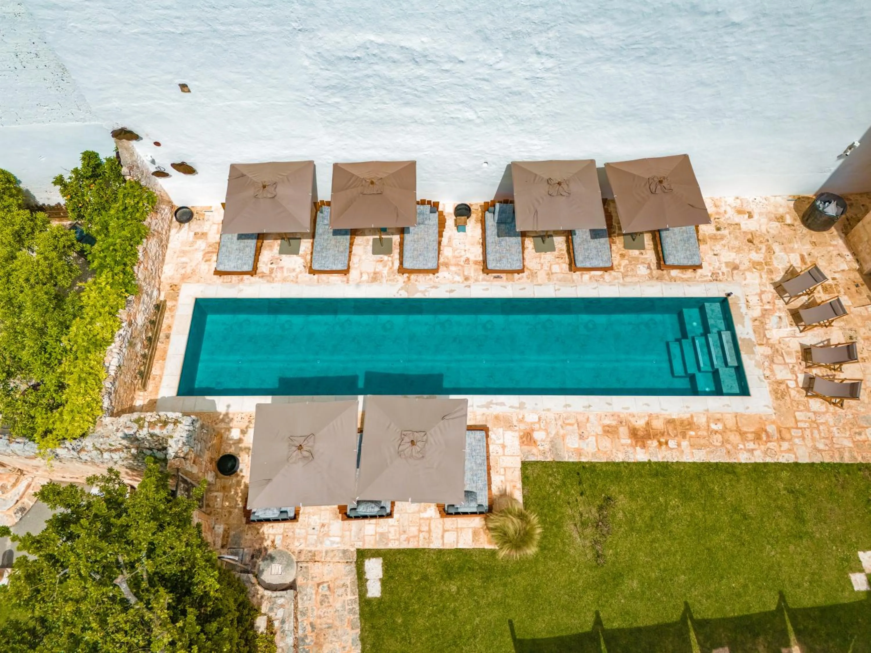 Garden in Paragon 700 Boutique Hotel & SPA