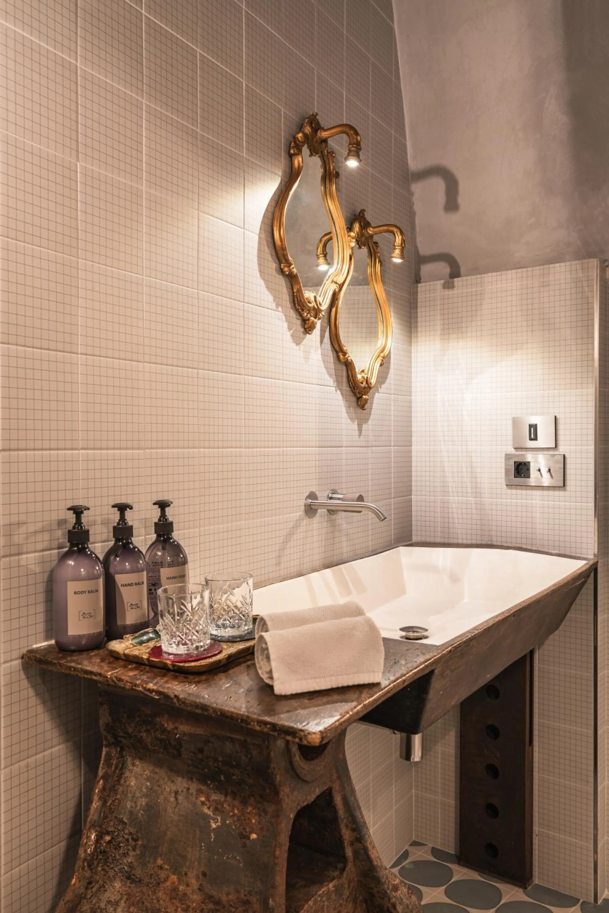 Paragon 700 Boutique Hotel & SPA