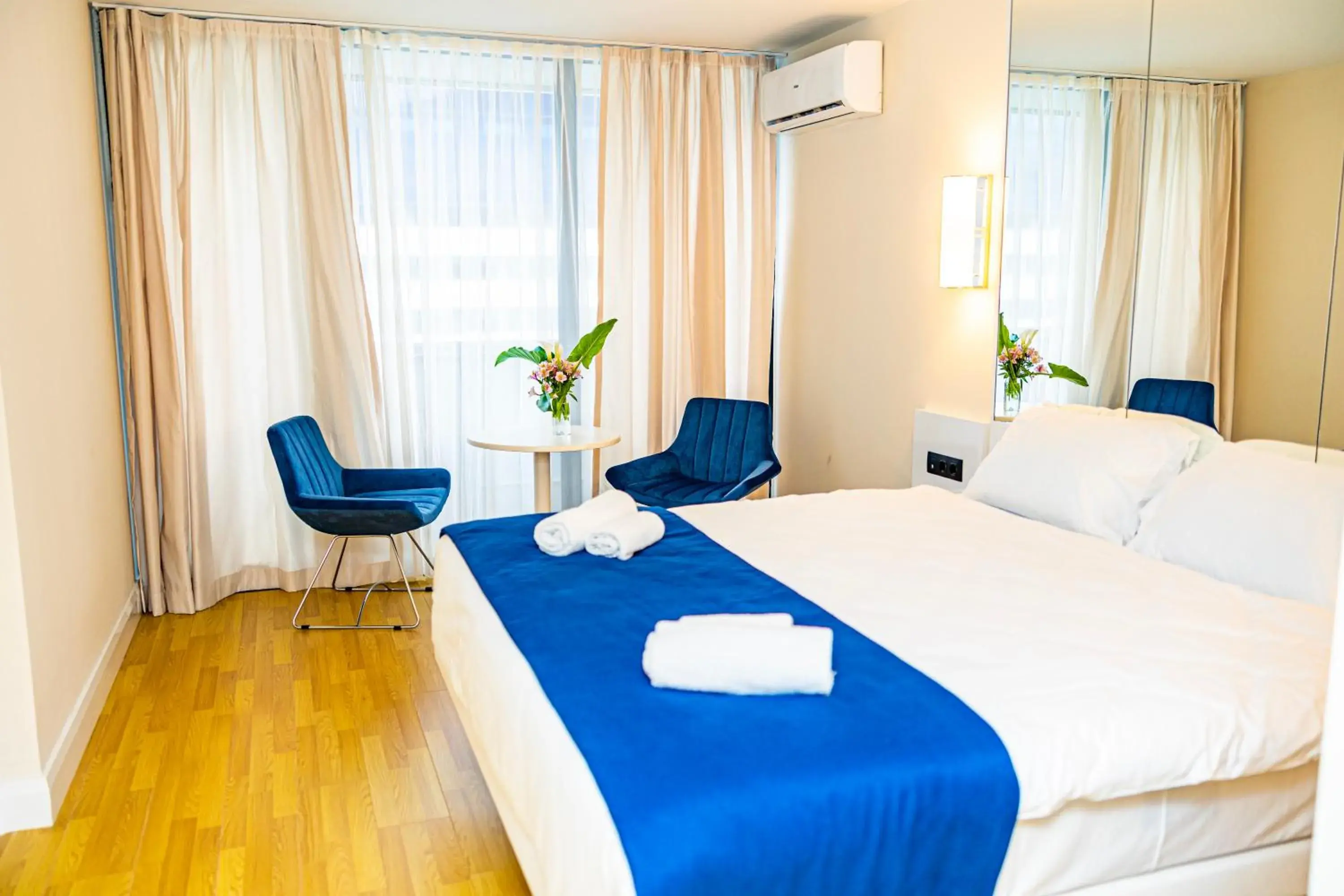 Apartment with Balcony in Orbi City Inn Apartment with Balcony in Orbi City Inn