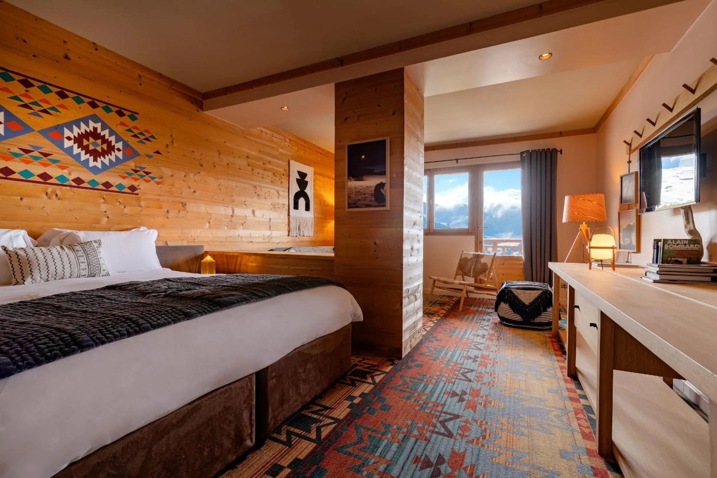 Bed in Chalet Hotel Kaya