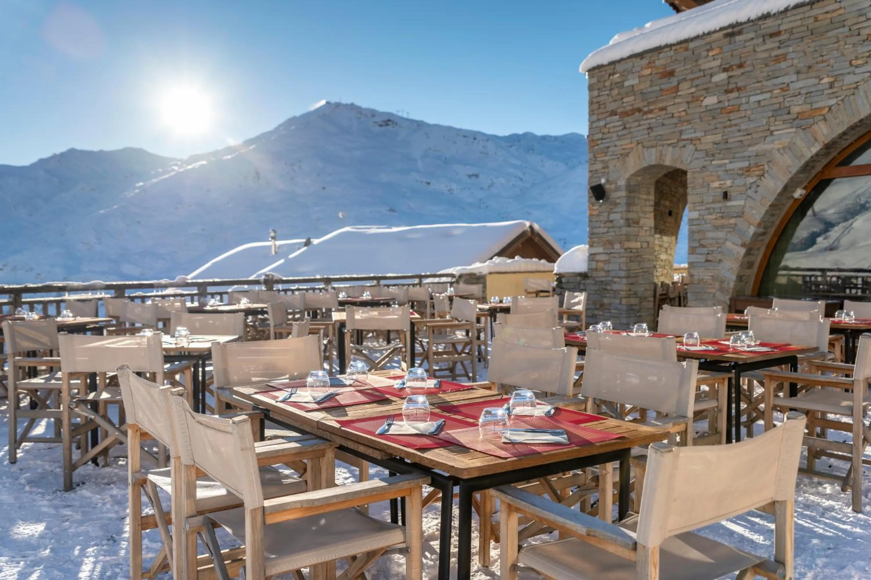 Restaurant/places to eat in Chalet Hotel Kaya