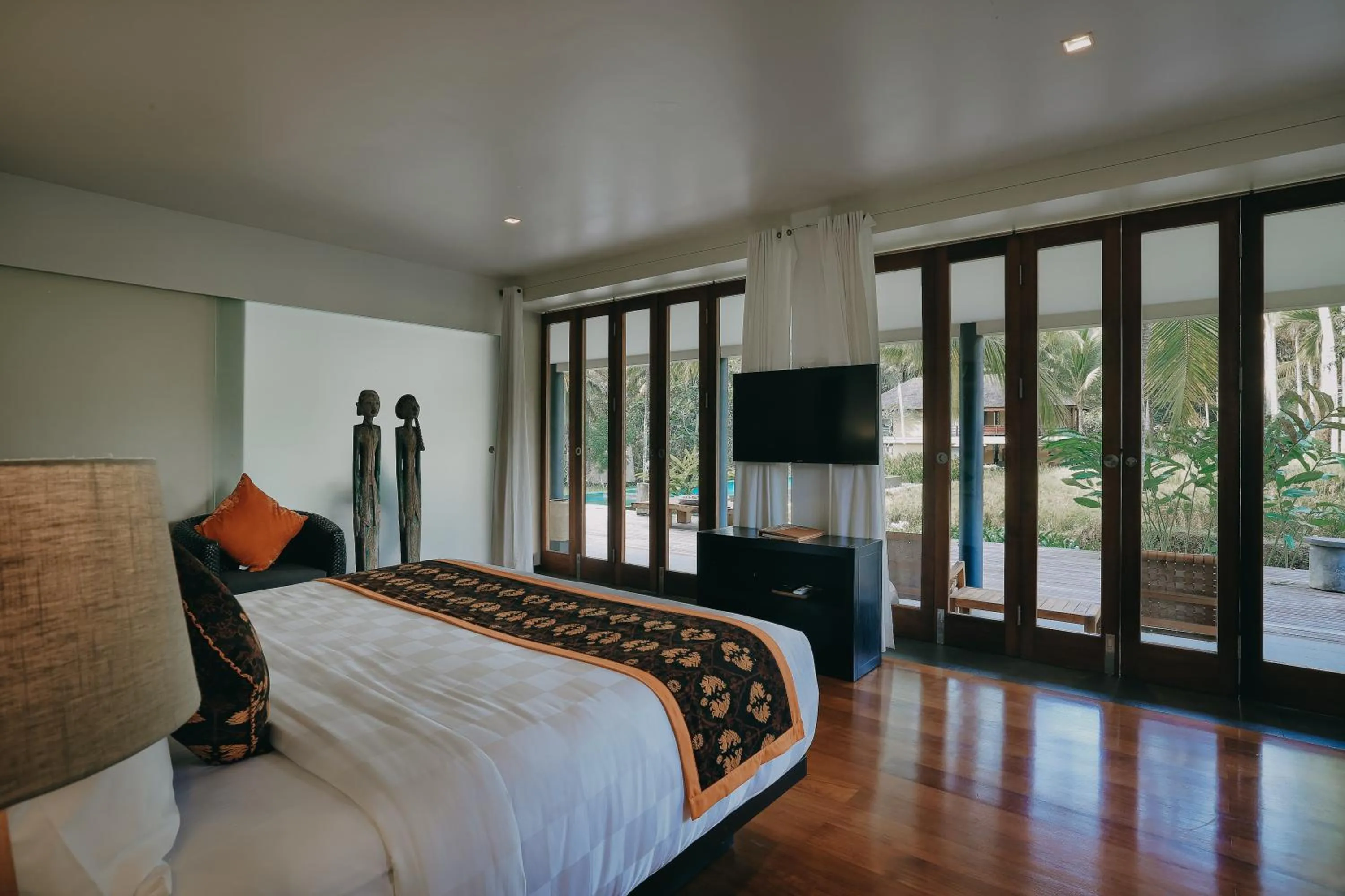 TV and multimedia, Bed in Uma Giri Villas Ubud by GenuineHost