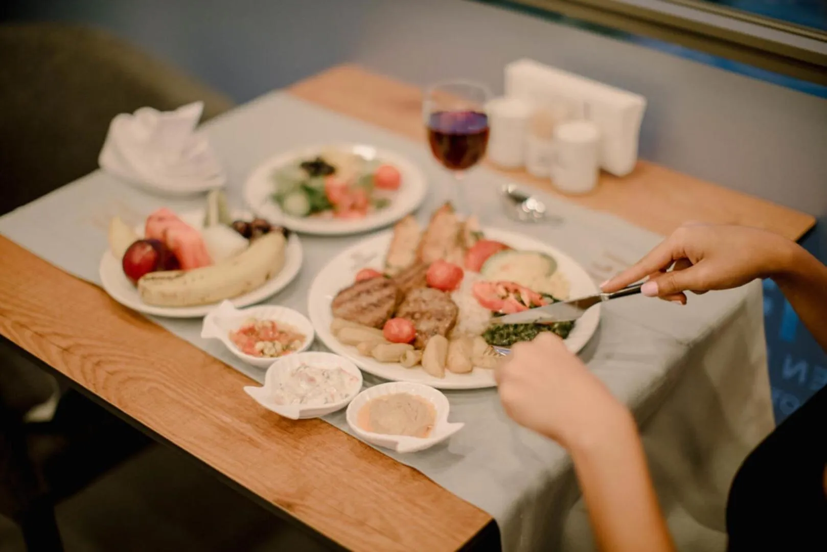 Food in Laren Sea Side Hotel Spa