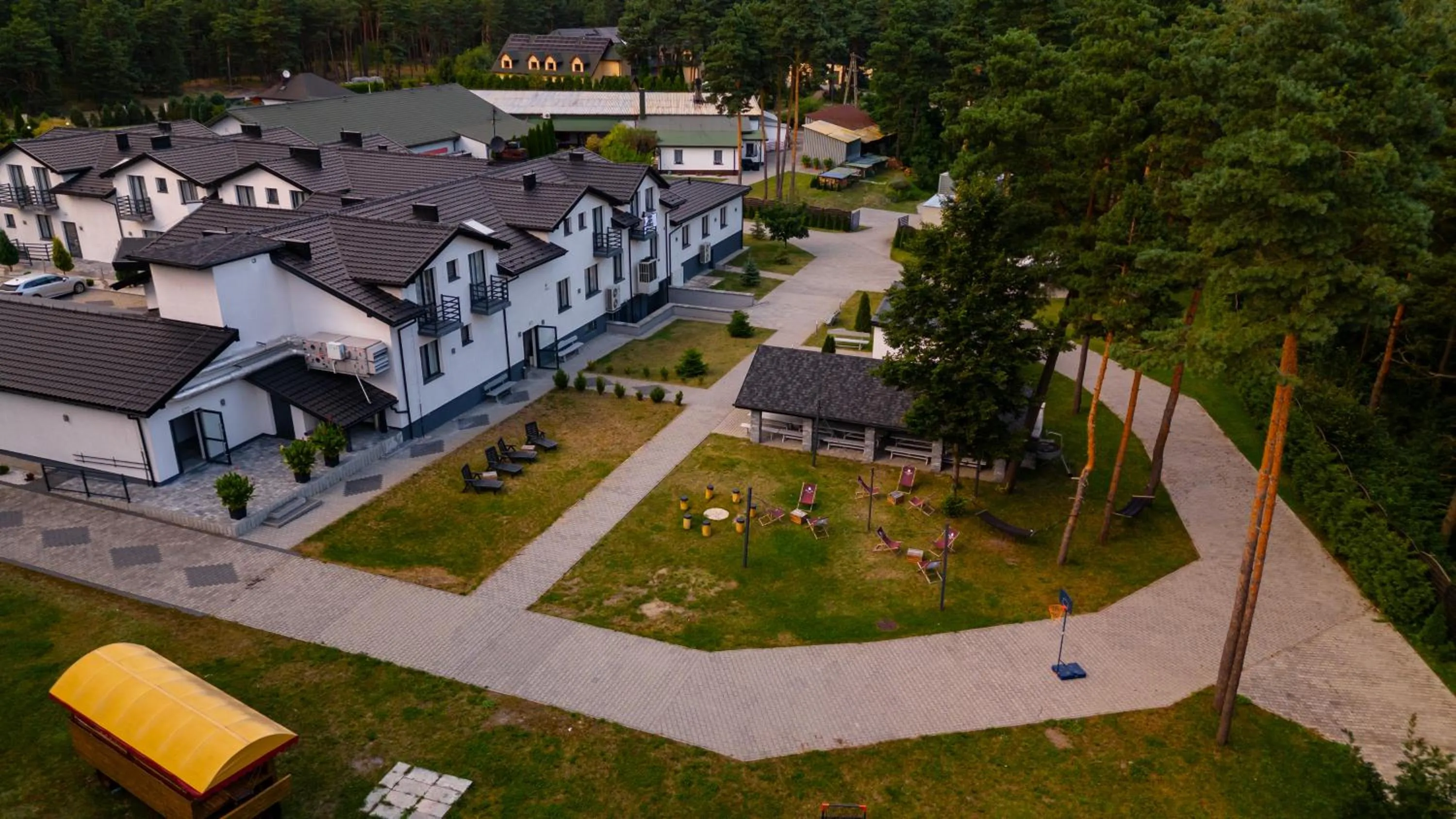 Garden in Jurajski Kryształ