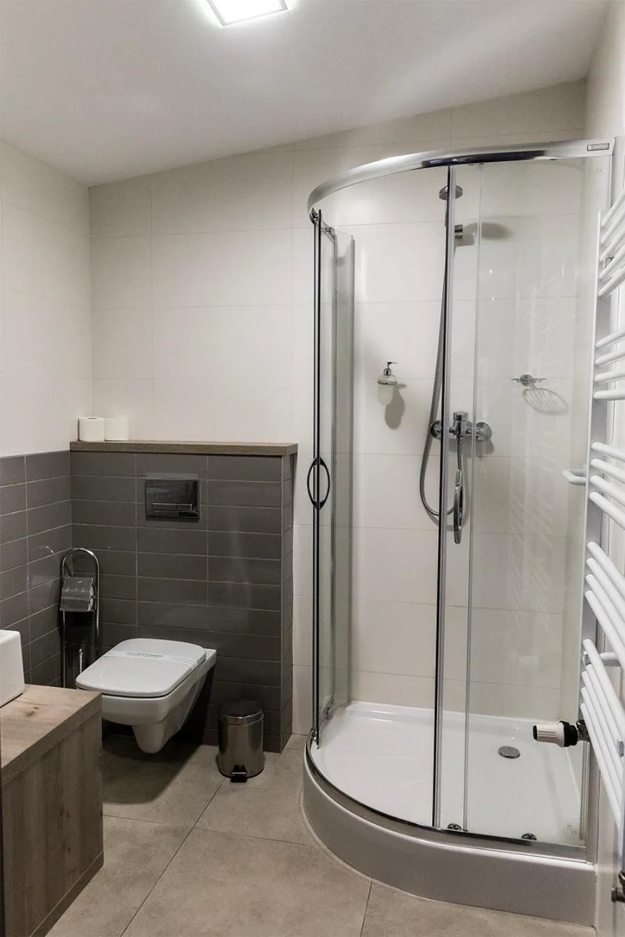 Shower in Jurajski Kryształ