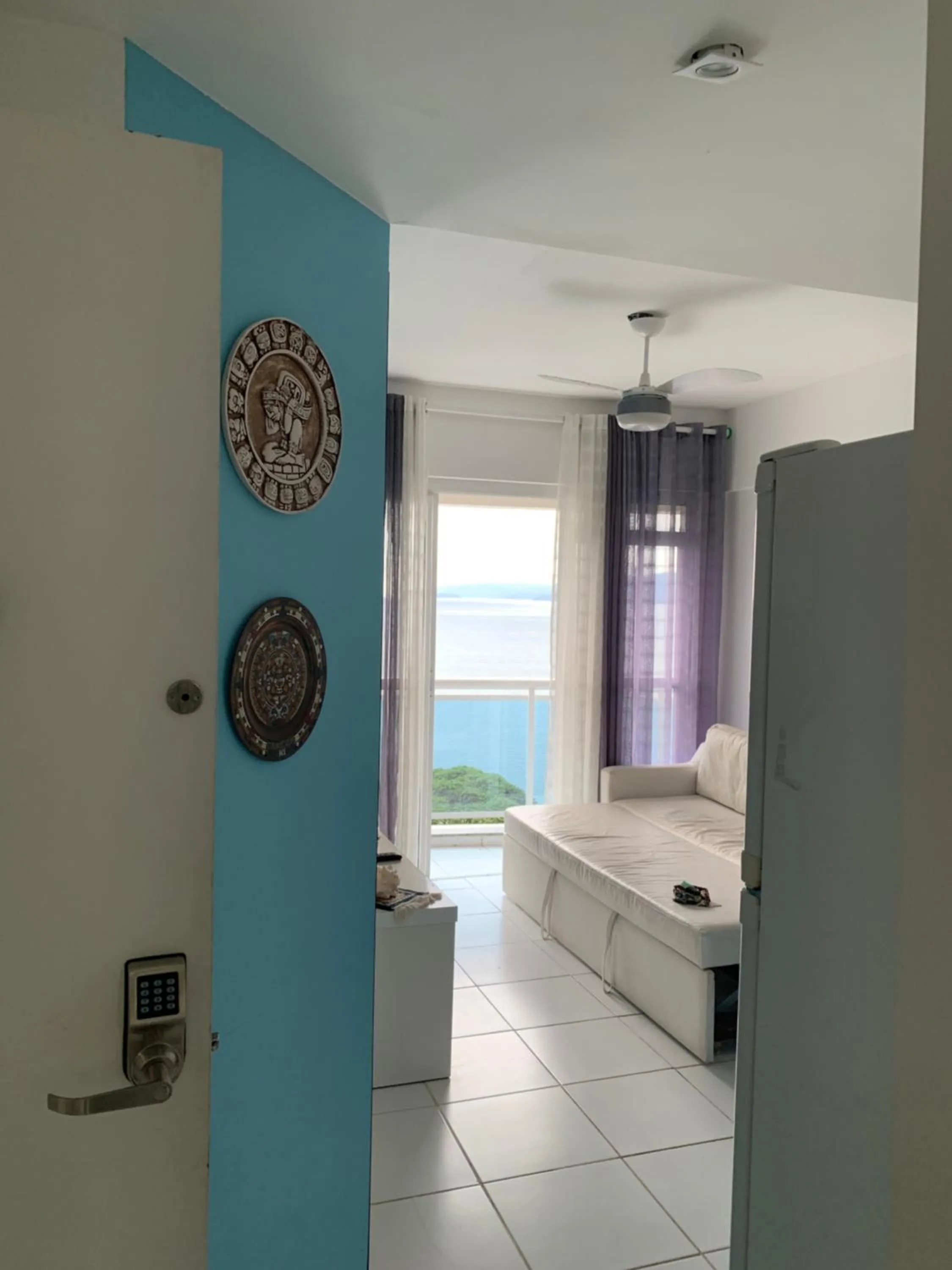 Living room, Bed in Mangaratiba Porto Real Suíte