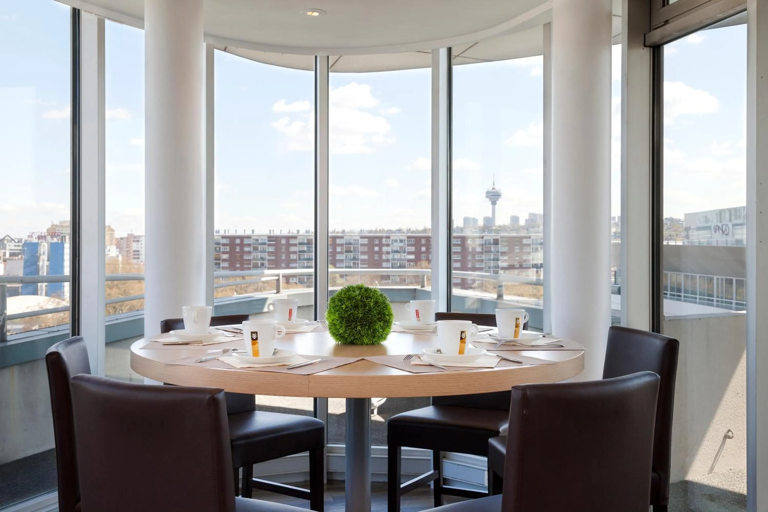 Food in Mercure Paris 19 Philharmonie La Villette