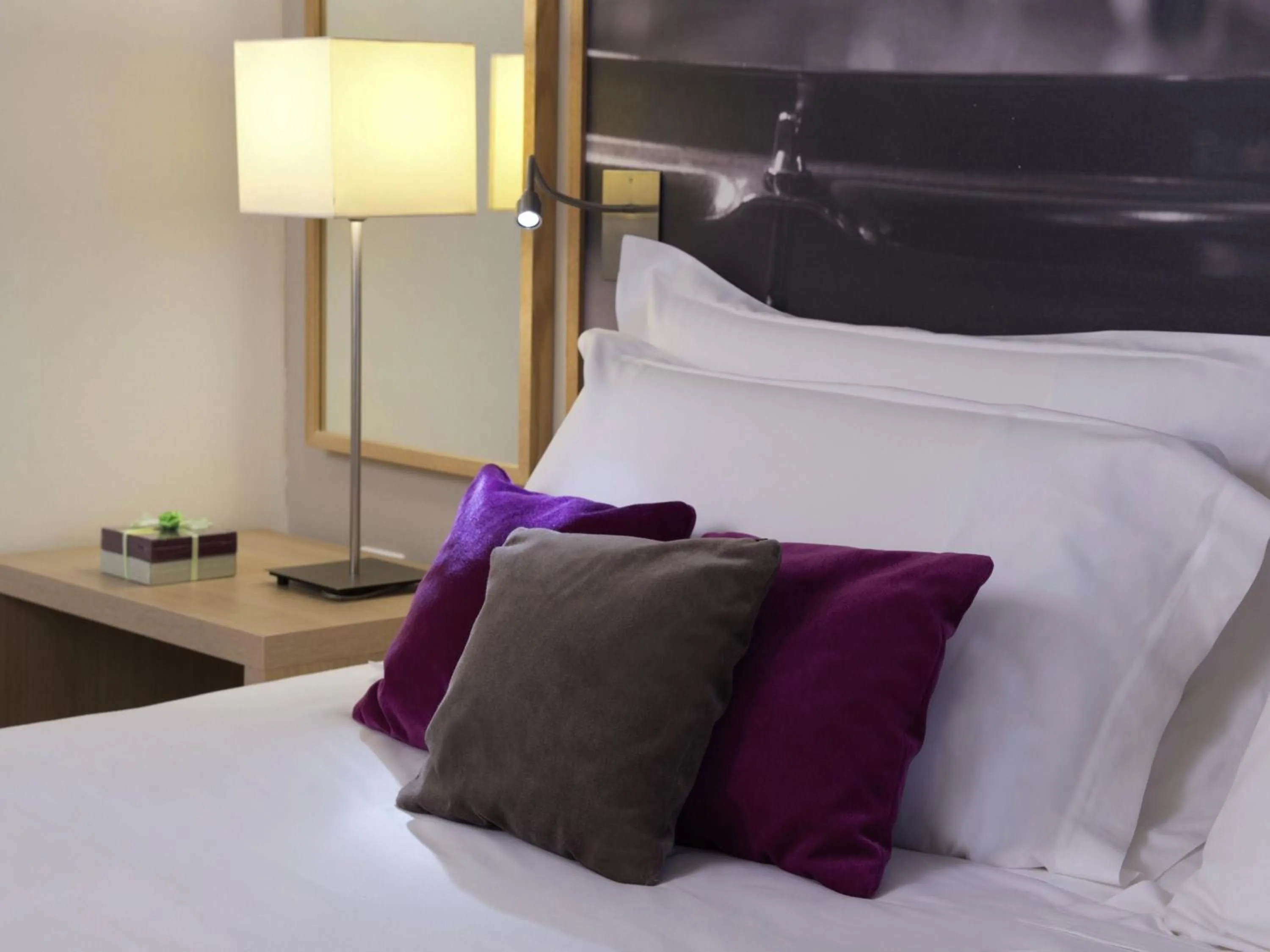 Property building, Bed in Mercure Paris 19 Philharmonie La Villette