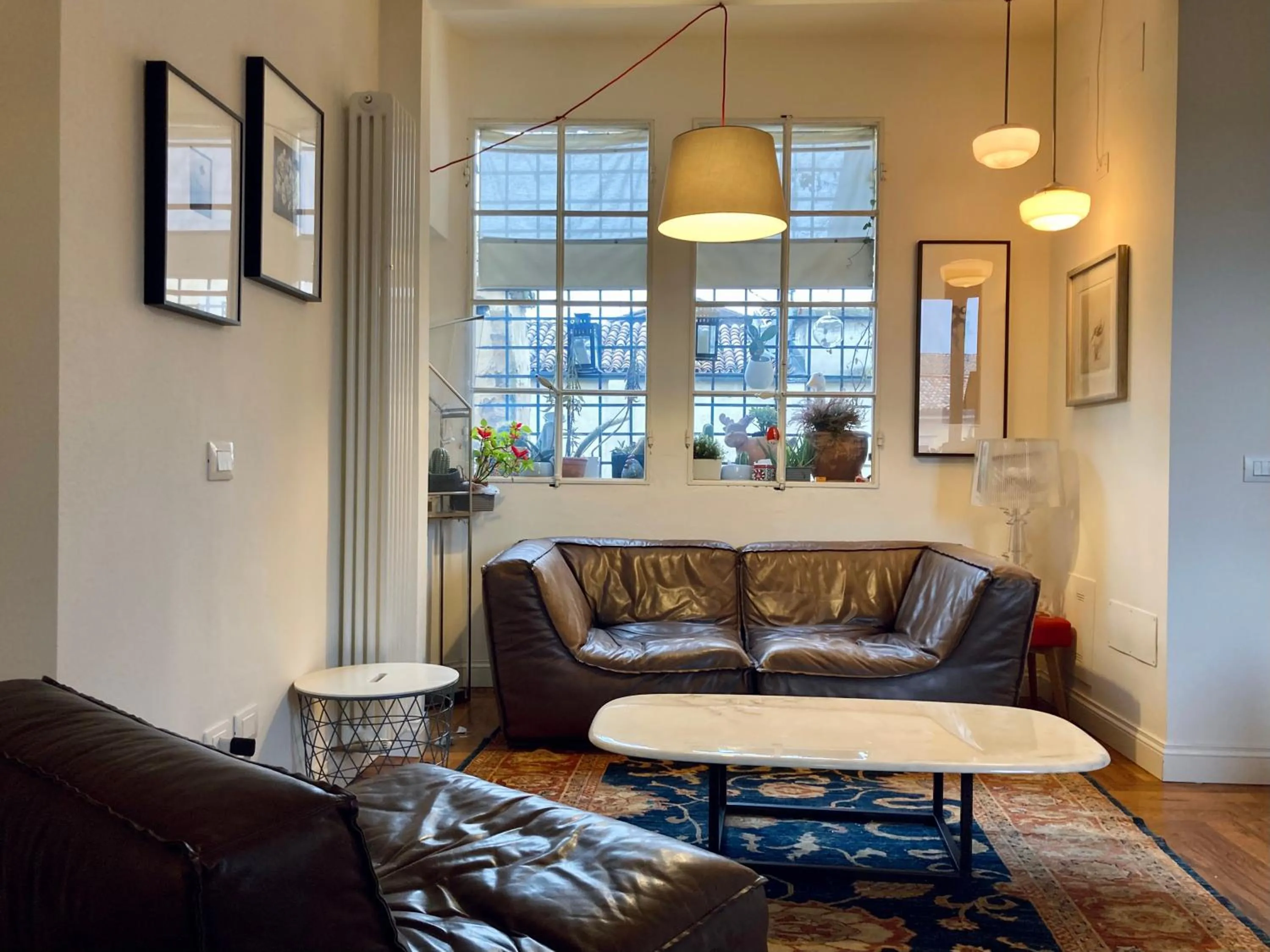 Communal lounge/ TV room in Vicolo Folletto Home