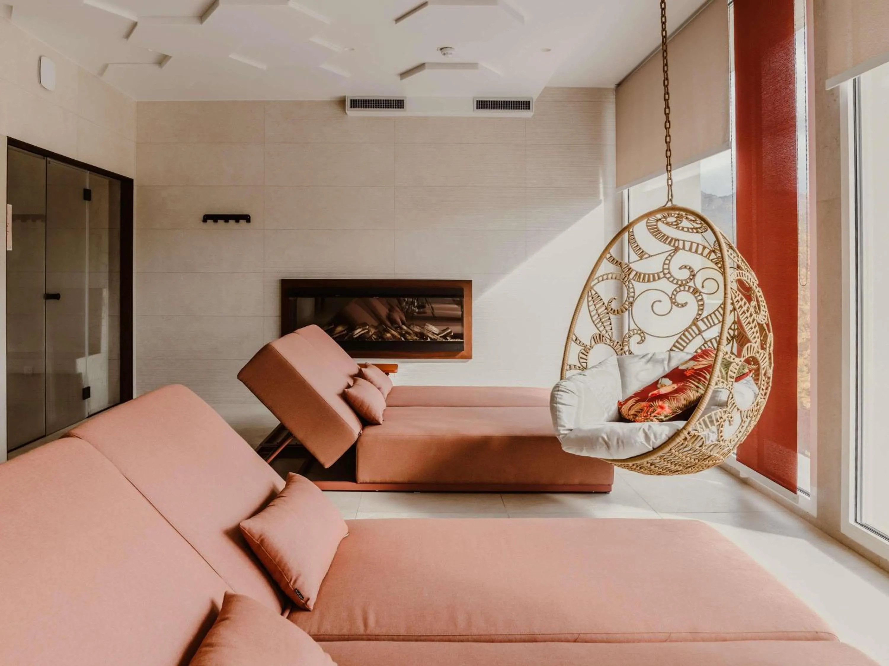 Property building in Mercure Annecy Sud