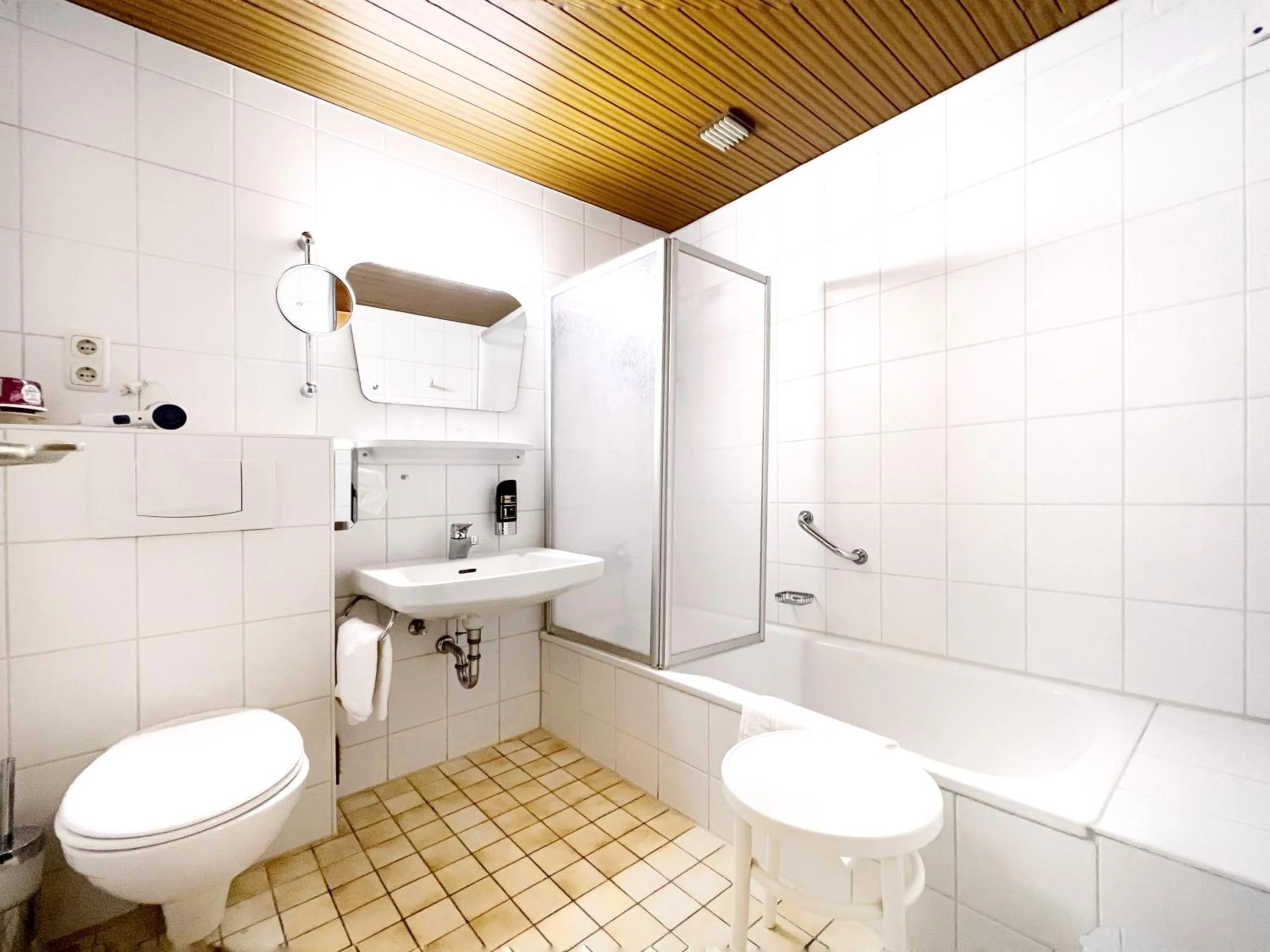 Bathroom in WAGNERS Hotel im Fichtelgebirge