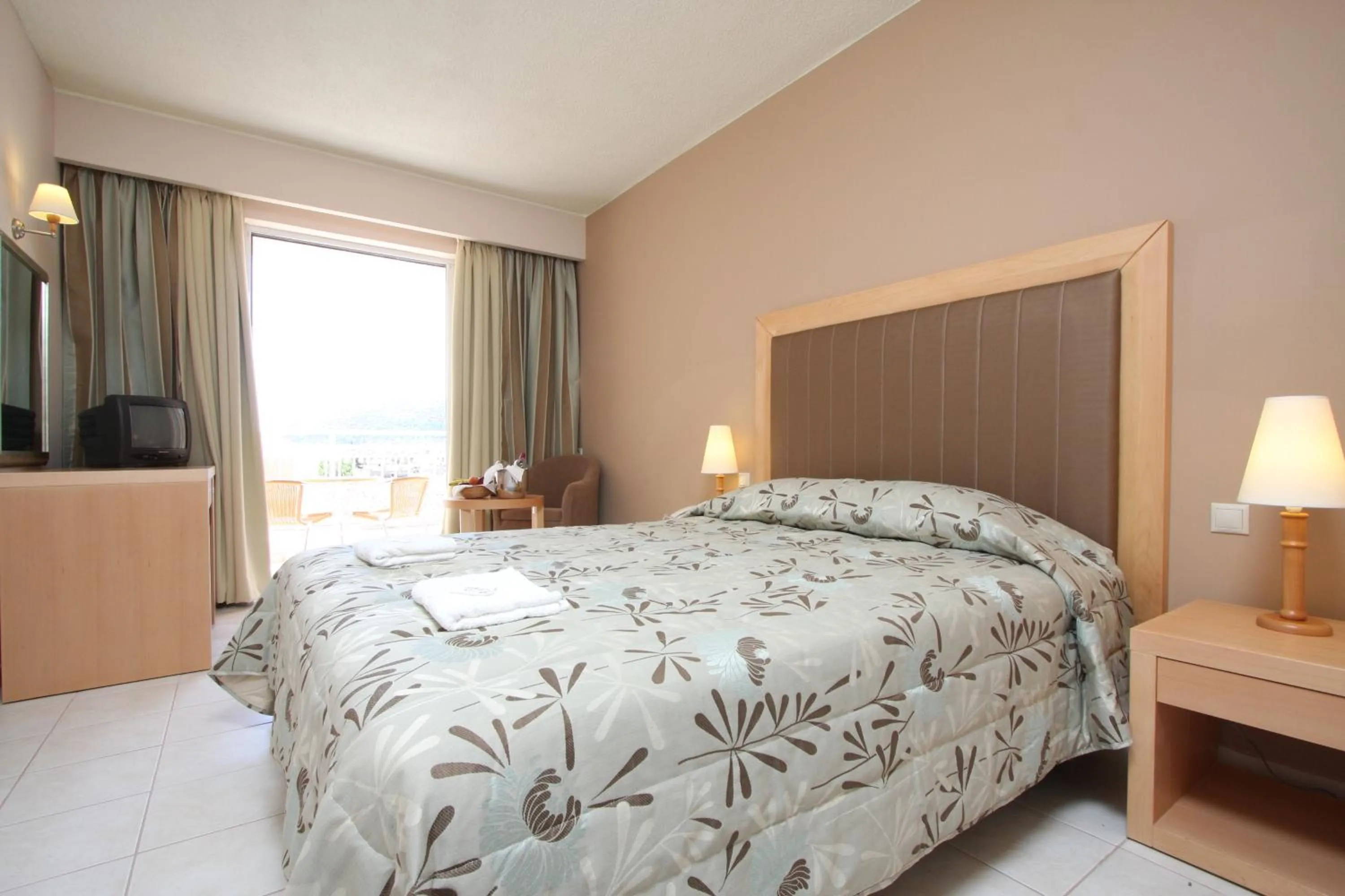 Day in Zakantha Beach