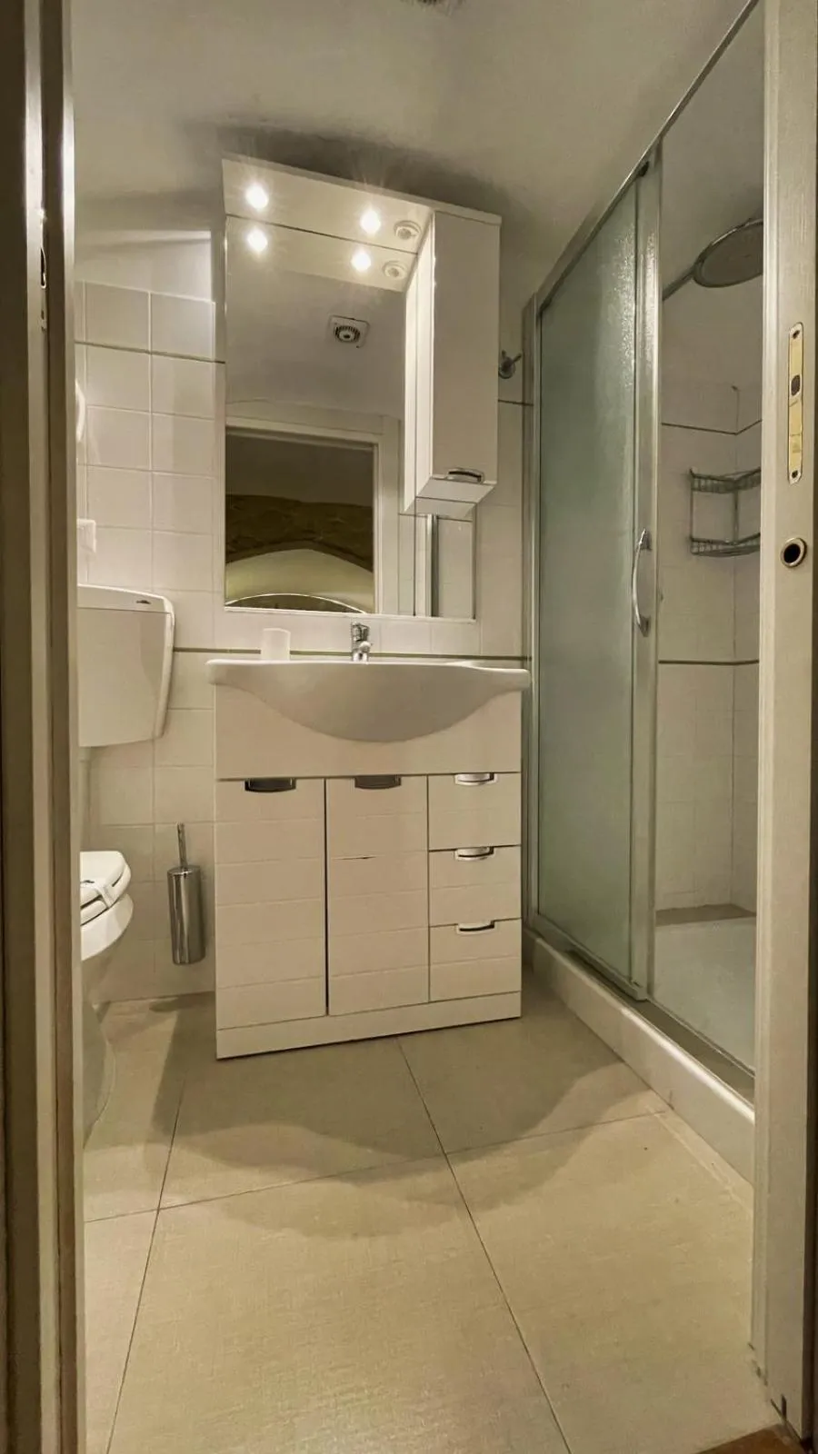 Shower in La Corte di Leuca Residence