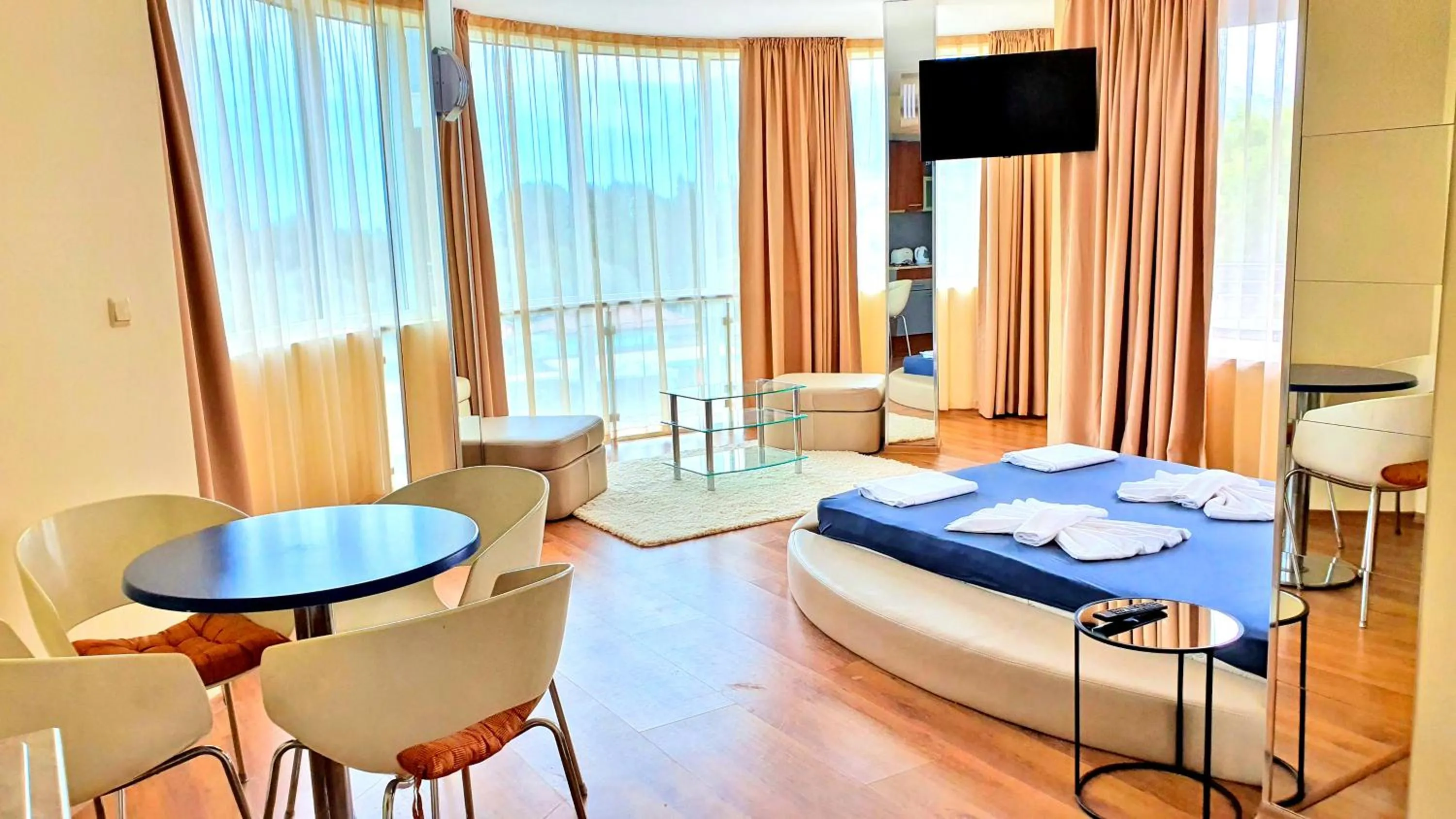 Bed in Favorit Aparthotel