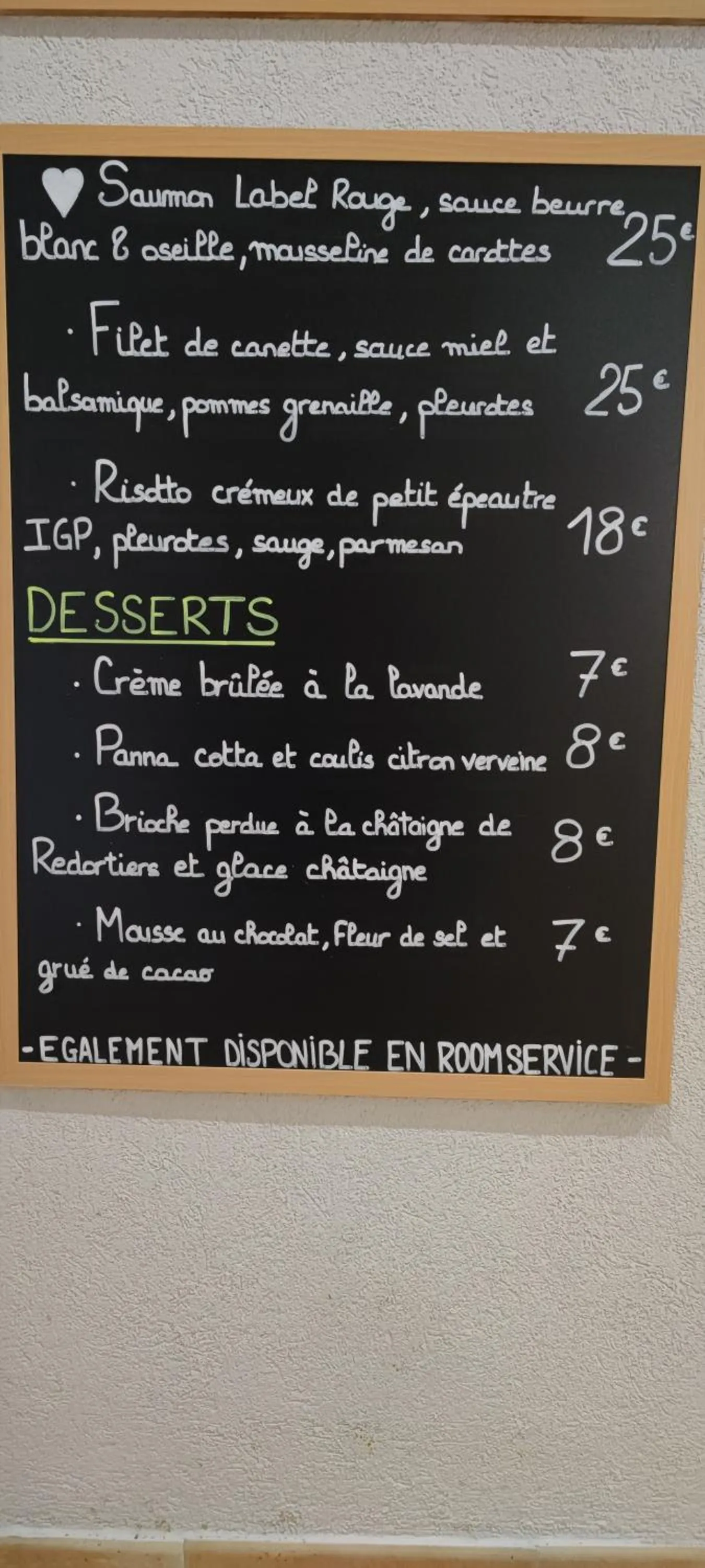 Restaurant/places to eat in Best Western Hôtel Le Sud