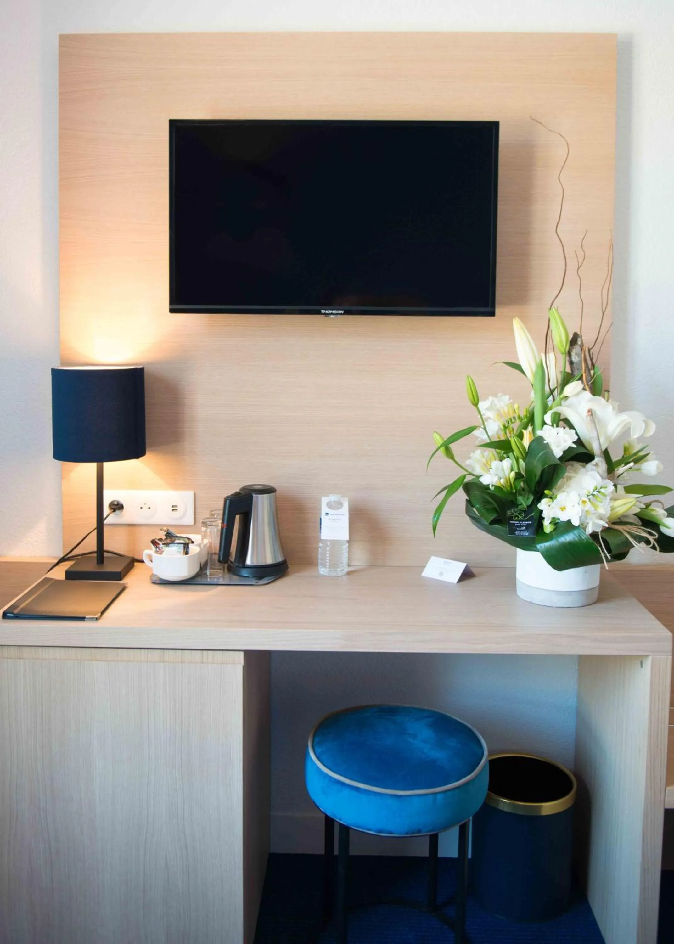 Coffee/tea facilities in Best Western Hôtel Le Sud