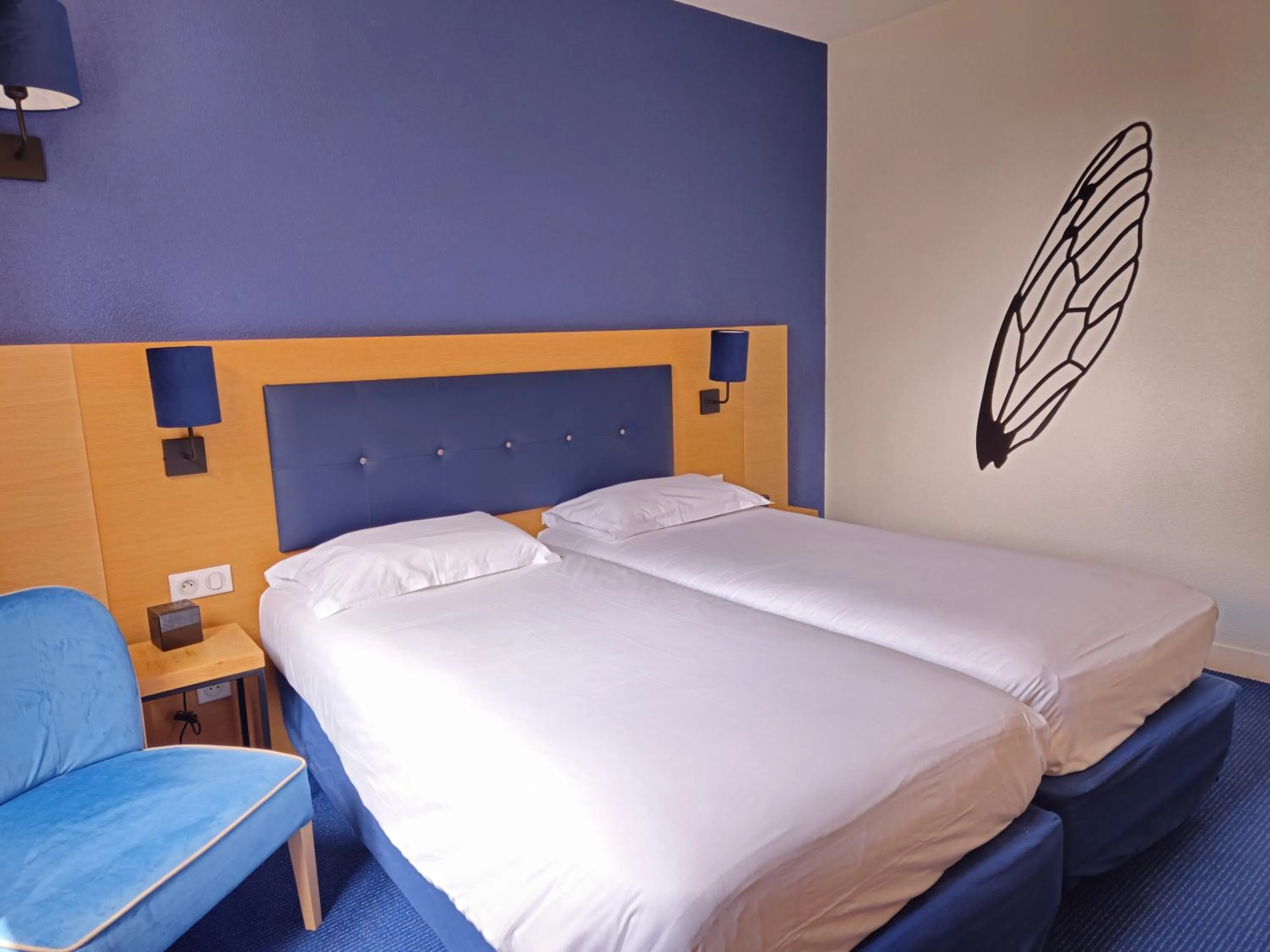 Bedroom, Bed in Best Western Hôtel Le Sud