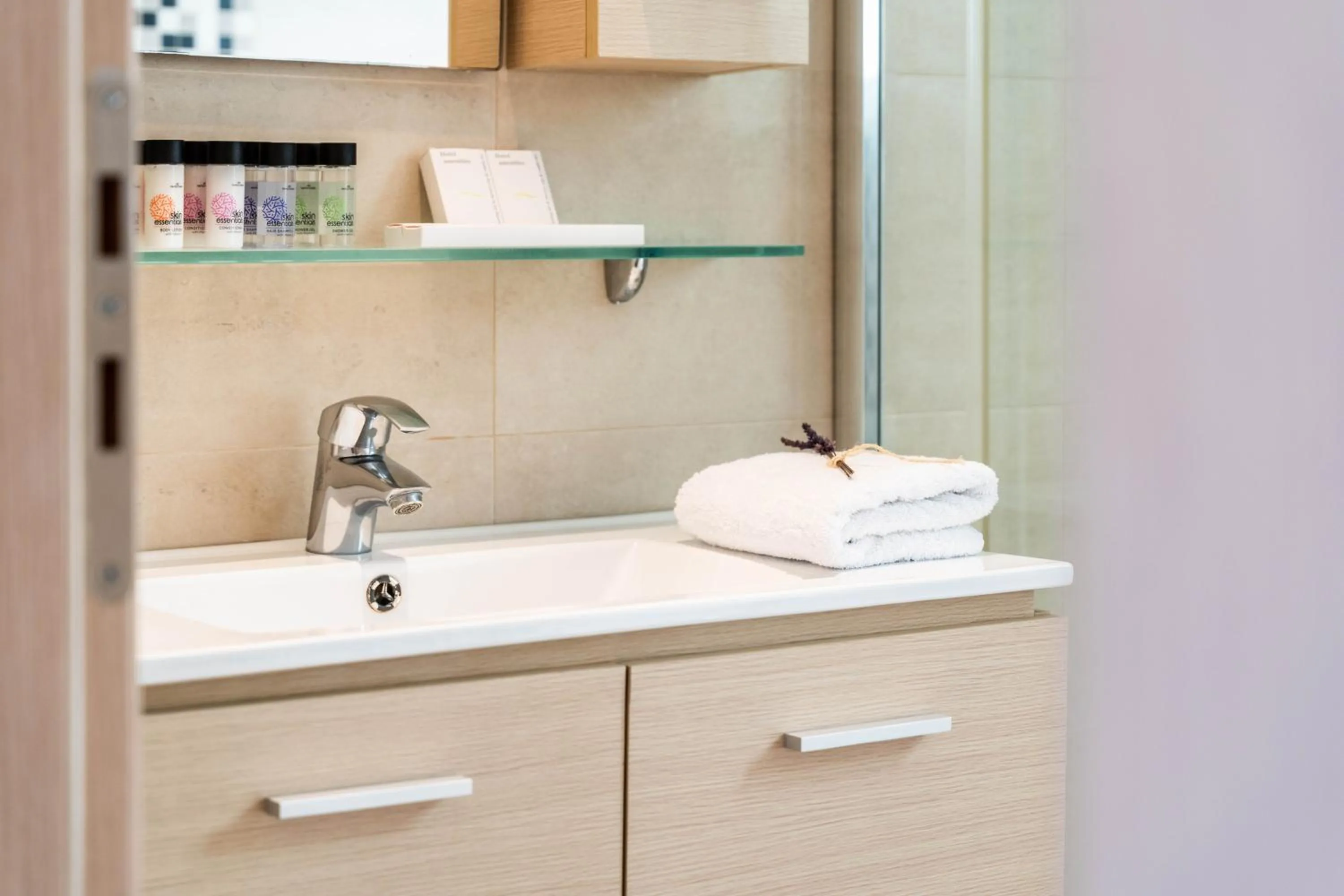 Bathroom in Princess Kyniska Suites