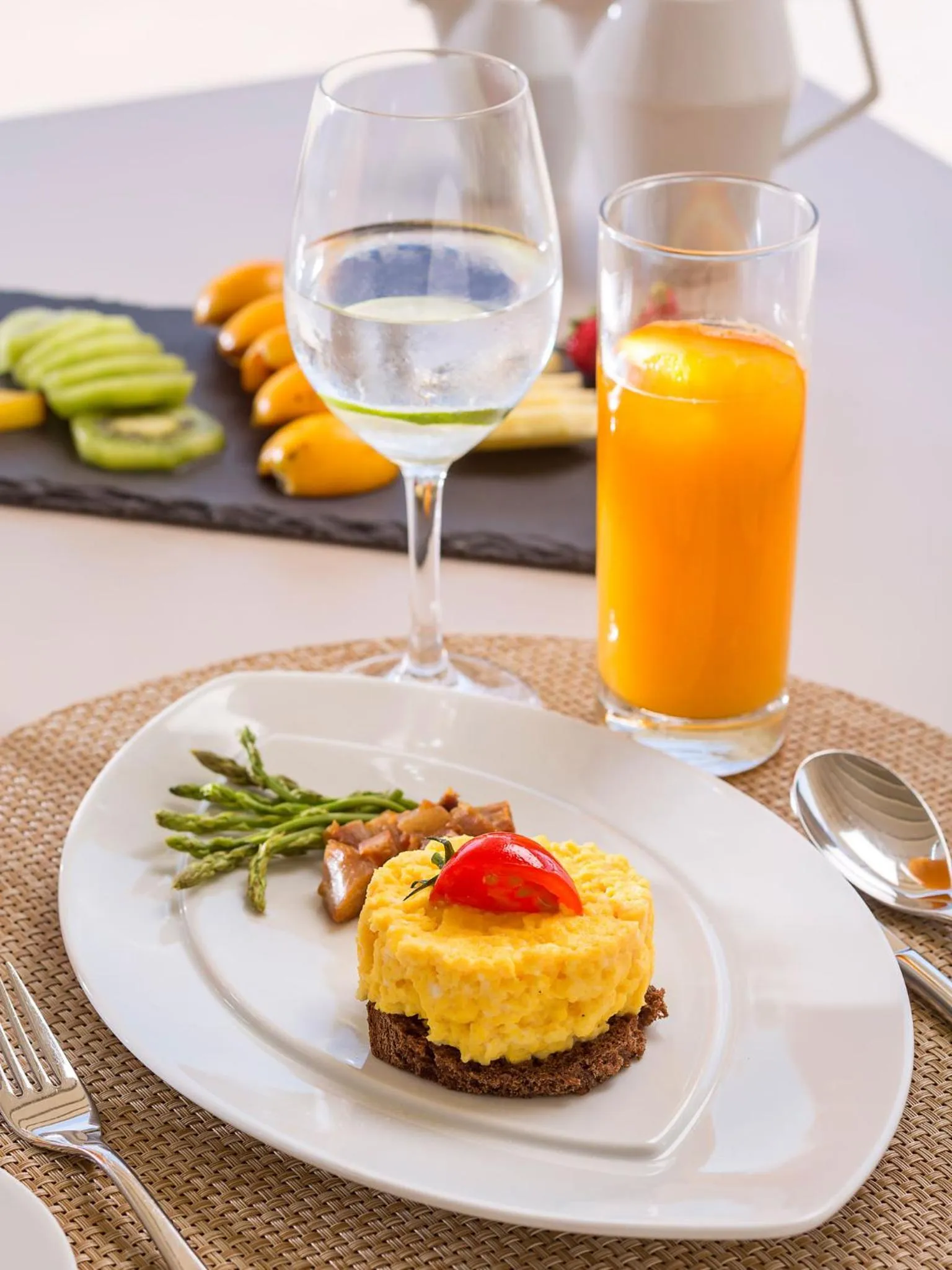 Food in Princess Kyniska Suites