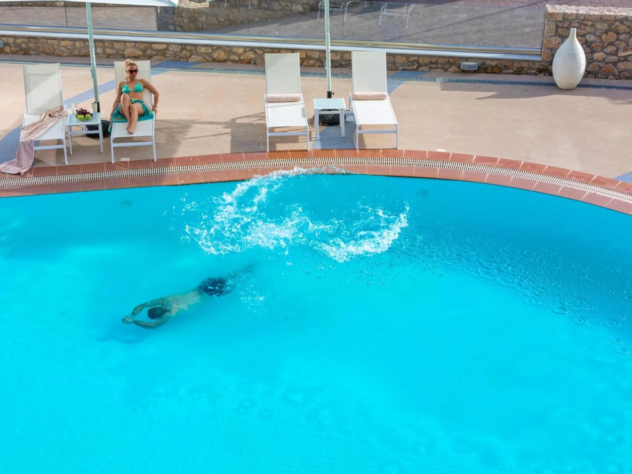 Swimming pool in Princess Kyniska Suites