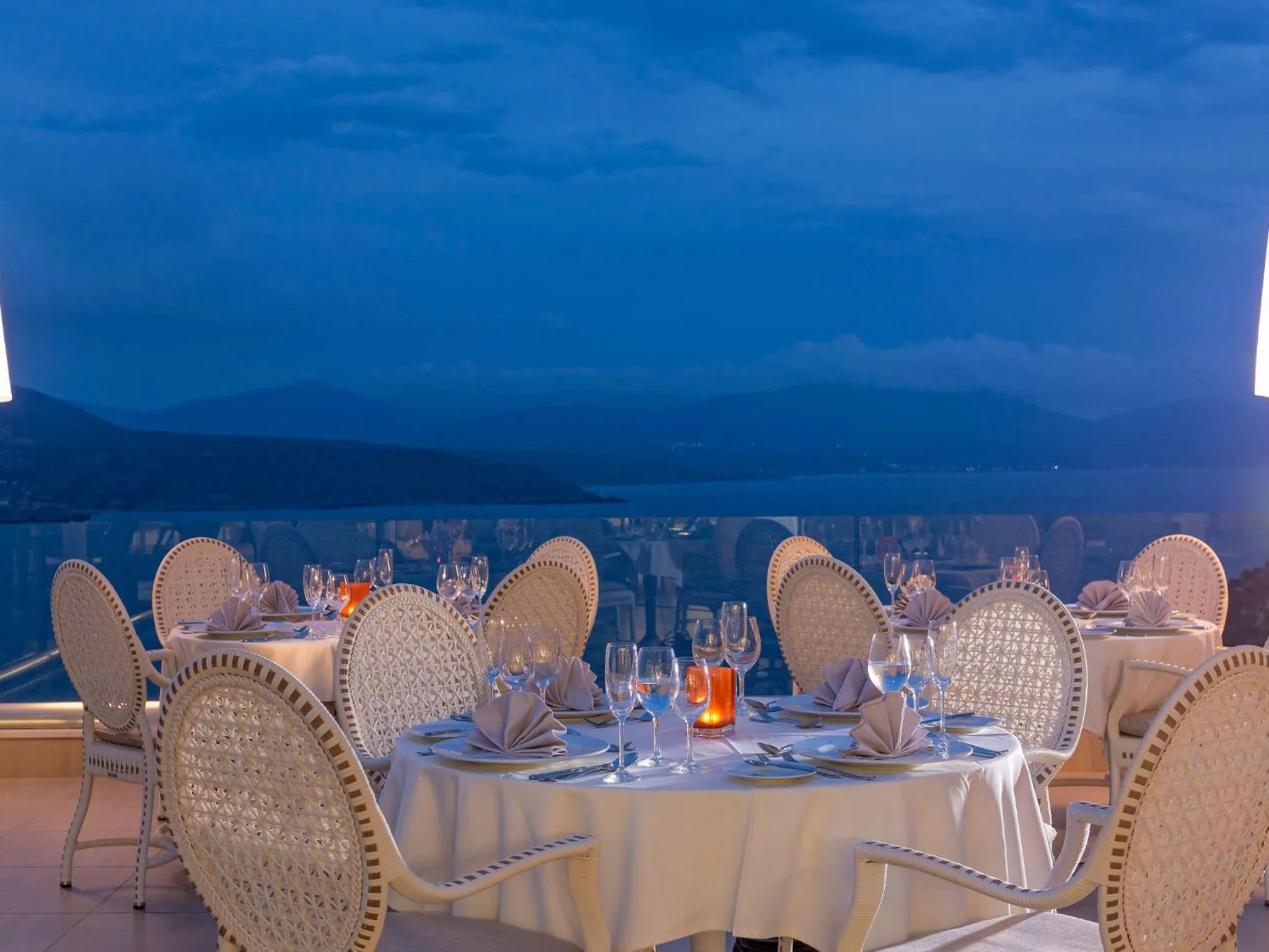 Restaurant/places to eat in Princess Kyniska Suites