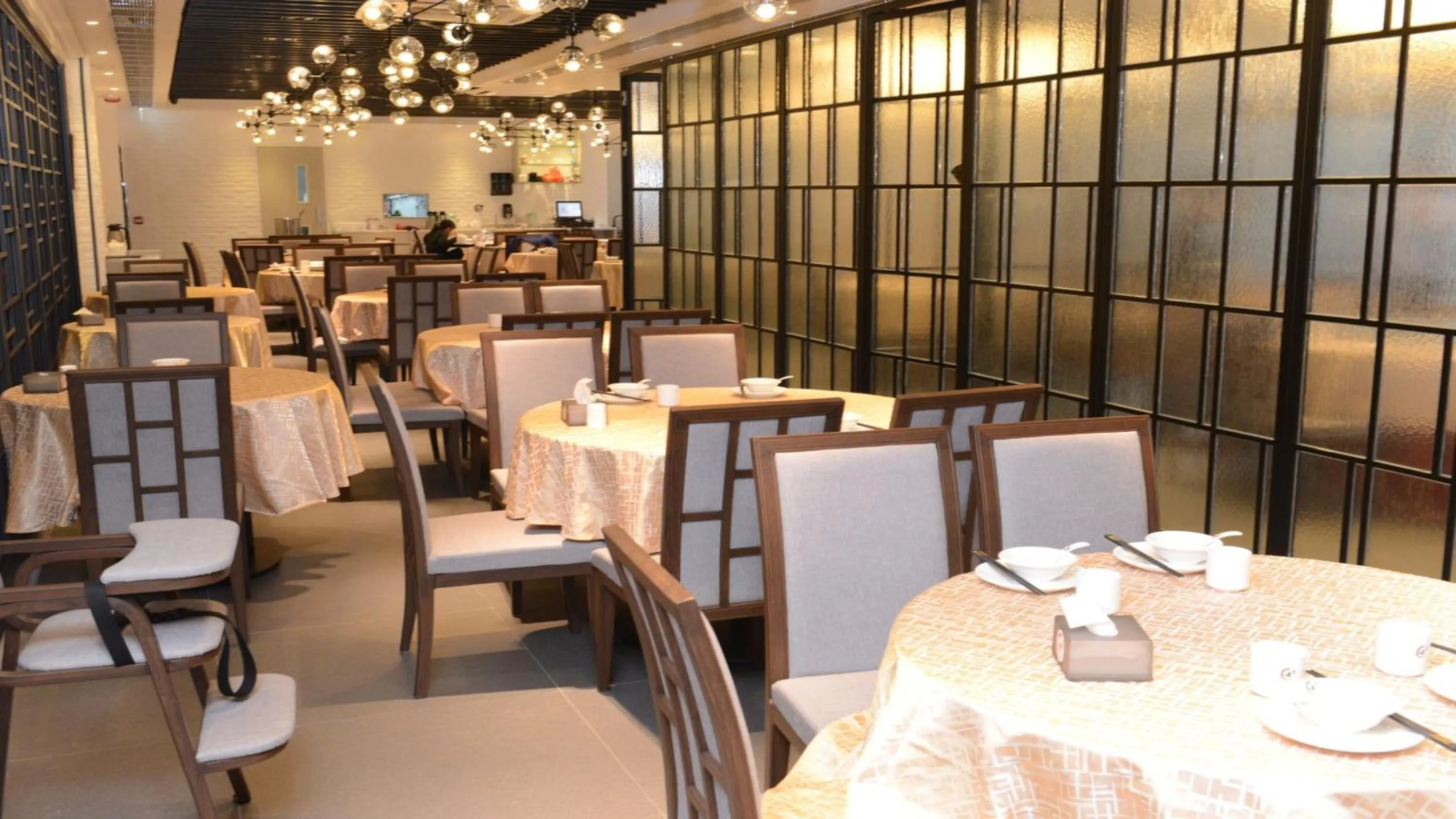 Restaurant/places to eat in Holiday Inn Express Hong Kong Causeway Bay, an IHG Hotel